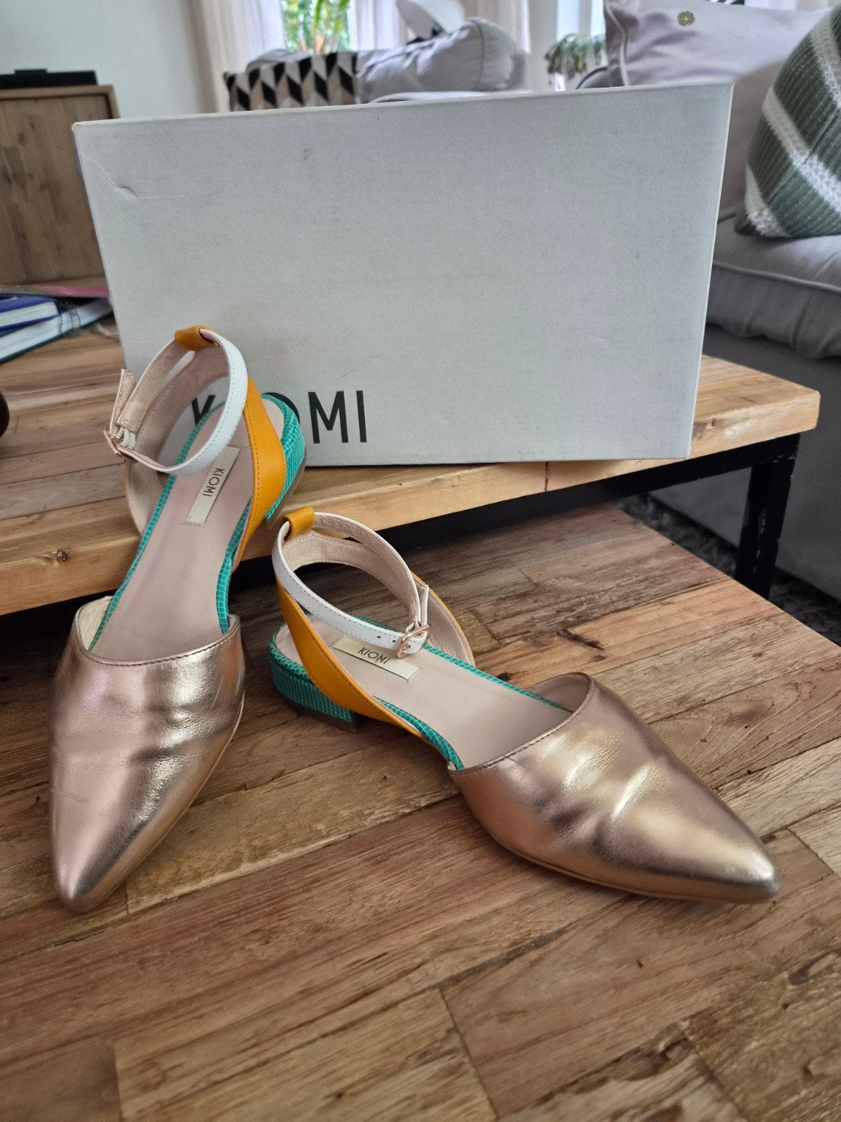 Kiomi schoenen - Ballerina's met enkelbandje, Kleding | Dames, Kiomi, Zo goed als nieuw, Ballerina's, Ophalen of Verzenden