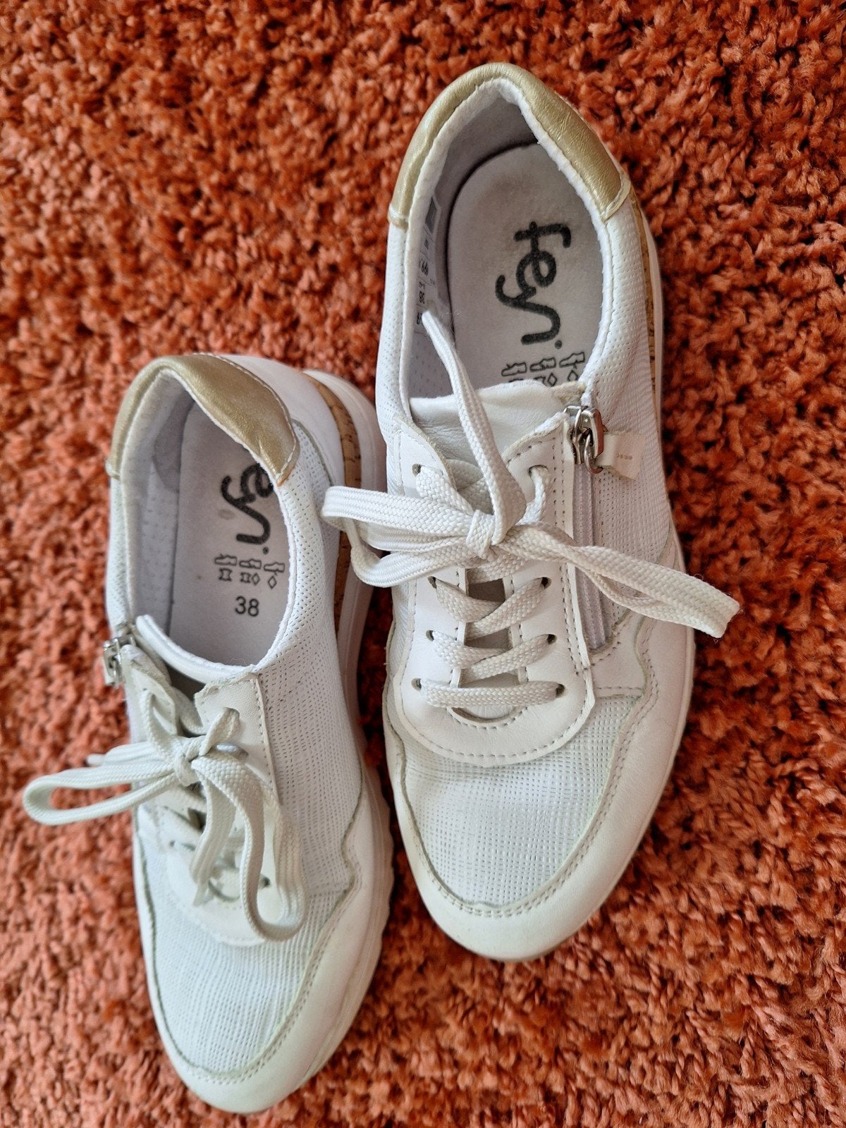 casual witte gymp, Ophalen of Verzenden, Zo goed als nieuw, Wit, Sneakers of Gympen
