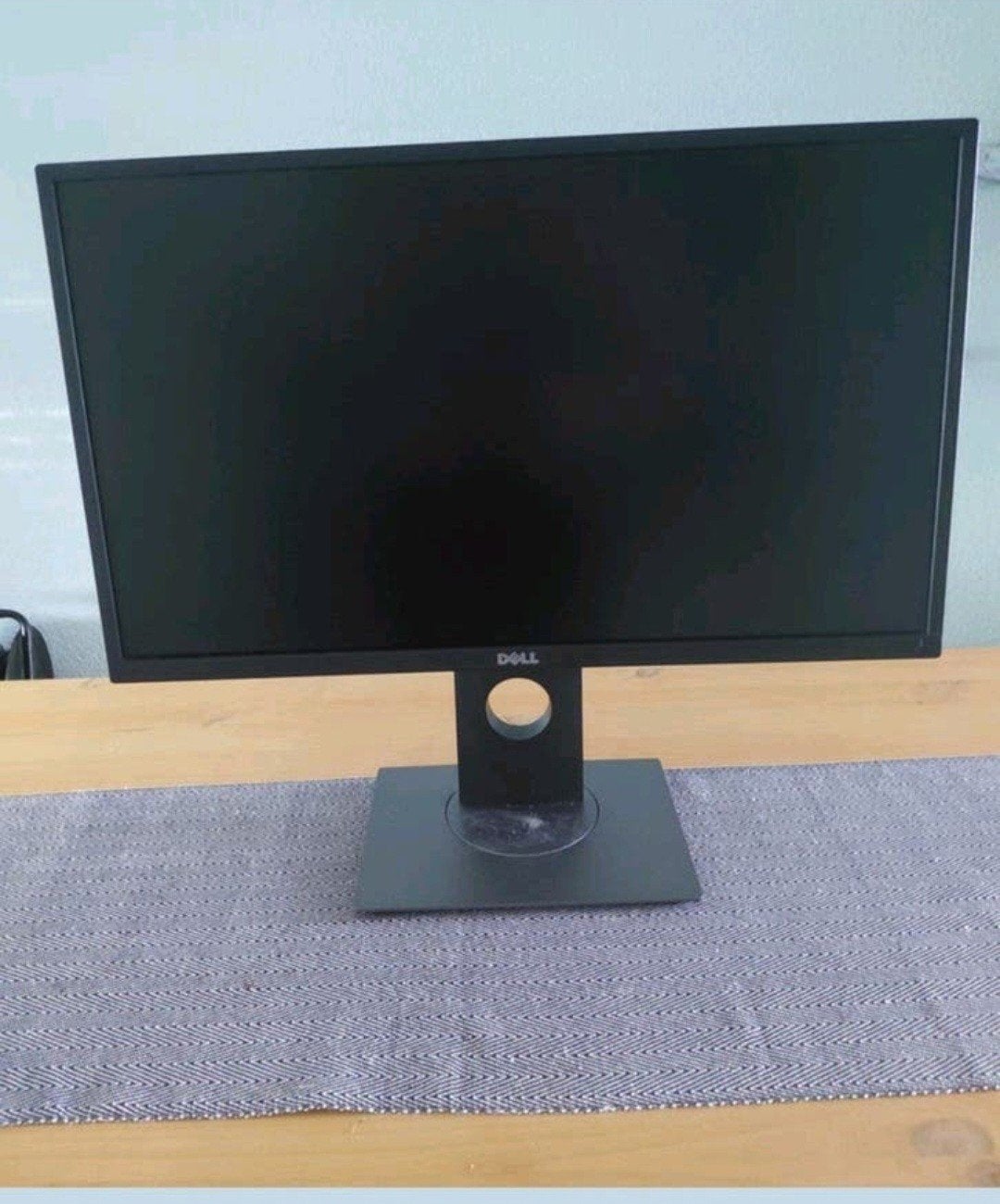 Dell Monitor met standaard, Computers en Software, Monitoren, IPS, Full HD, Ophalen of Verzenden, Zo goed als nieuw