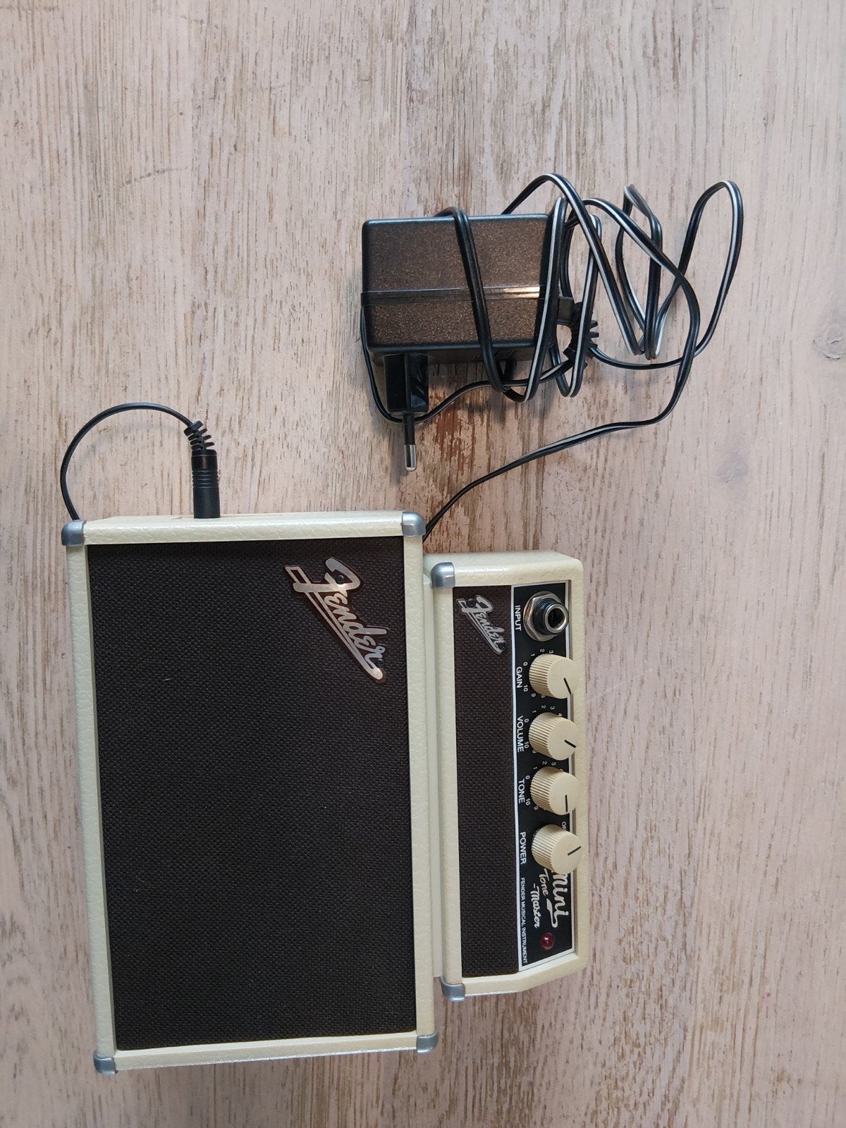 Fender Mini '57 Twin-Amp gitaarversterker, Muziek en Instrumenten, Versterkers | Bas en Gitaar, Ophalen, Zo goed als nieuw, Gitaar
