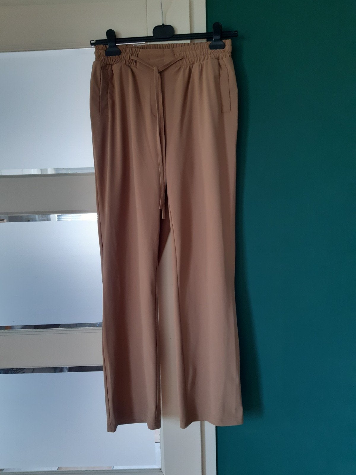 Prachtige Studio Anneloes travel broek,  camel, mt M, Maat 38/40 (M), Studio Anneloes, Bruin, Ophalen of Verzenden