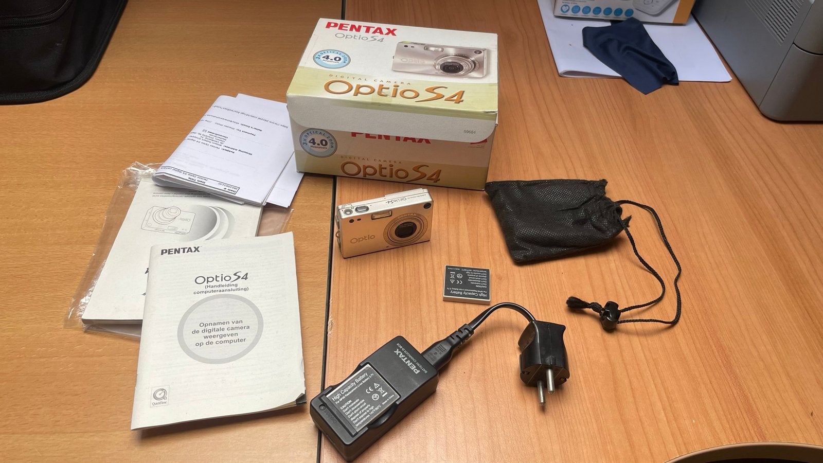 Pentax Optio S4 Compactcamera - Werking Onbekend, Ophalen of Verzenden, Compactcamera, Accu, Niet werkend