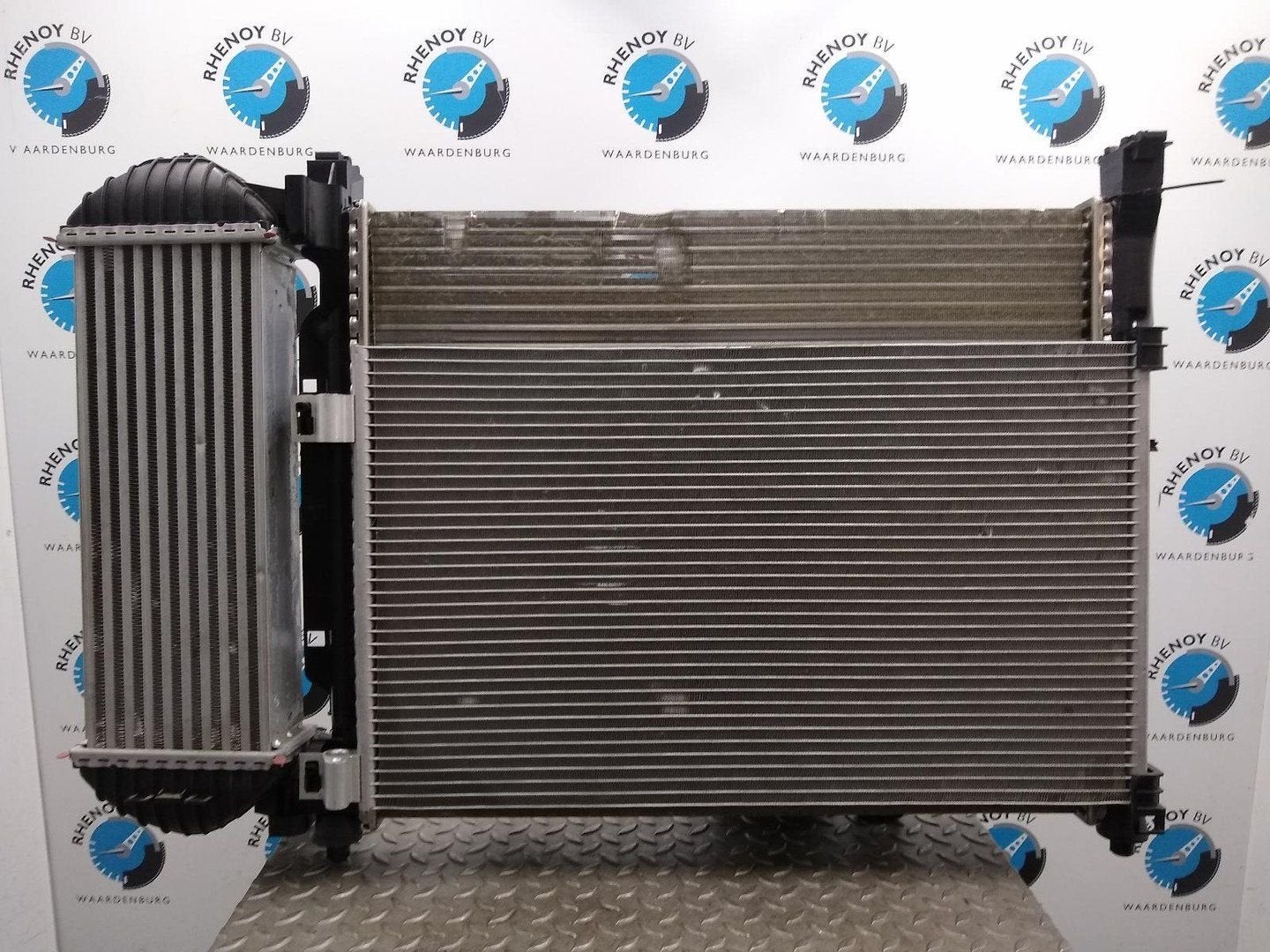 RENAULT KANGOO KOELERPAKKET 2020, Auto-onderdelen, Ophalen of Verzenden, Gebruikt, Stiba lid
