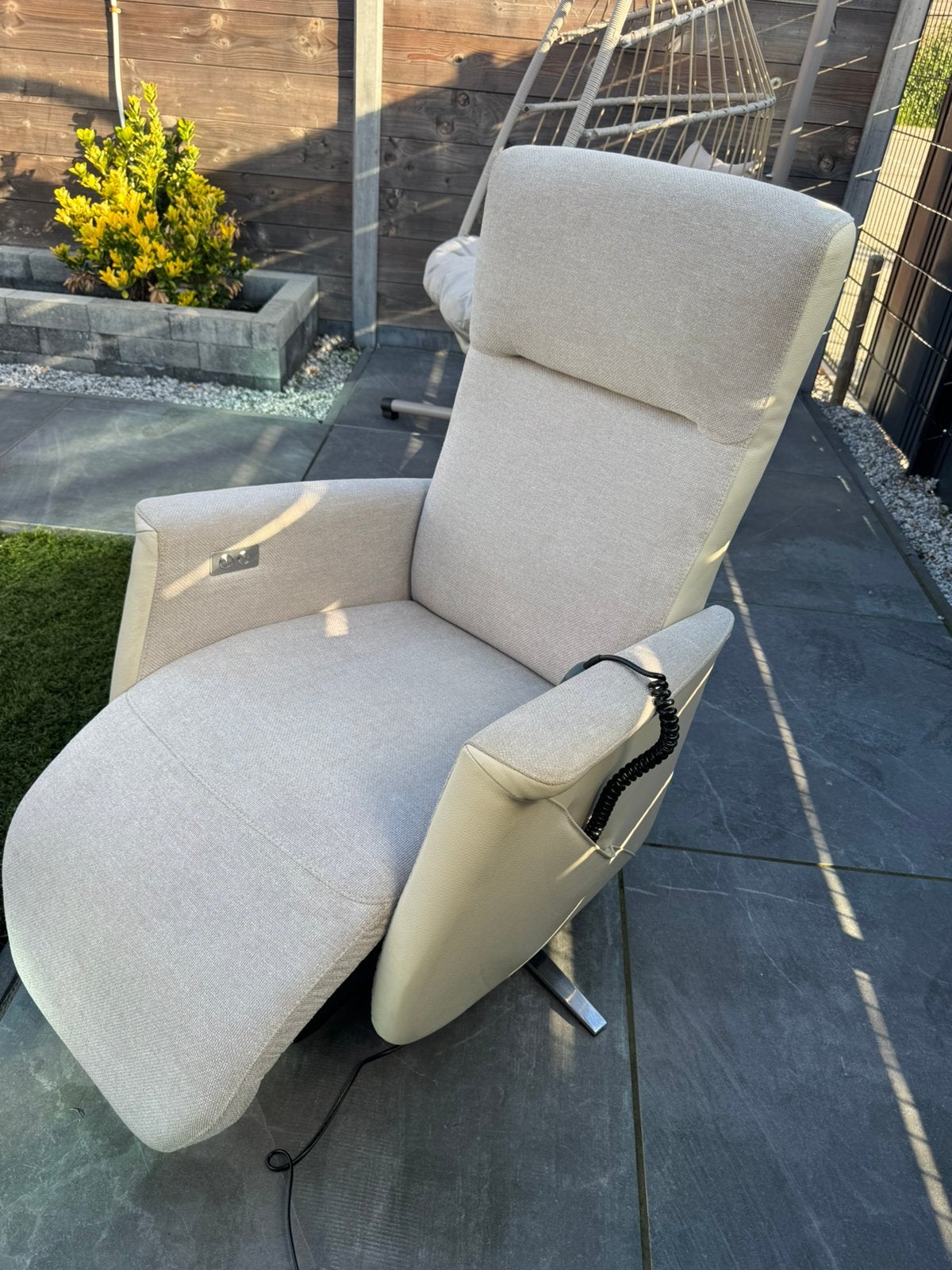 Luxe Fauteuil Prominent - Sta Op Stoel, Ophalen, Zo goed als nieuw