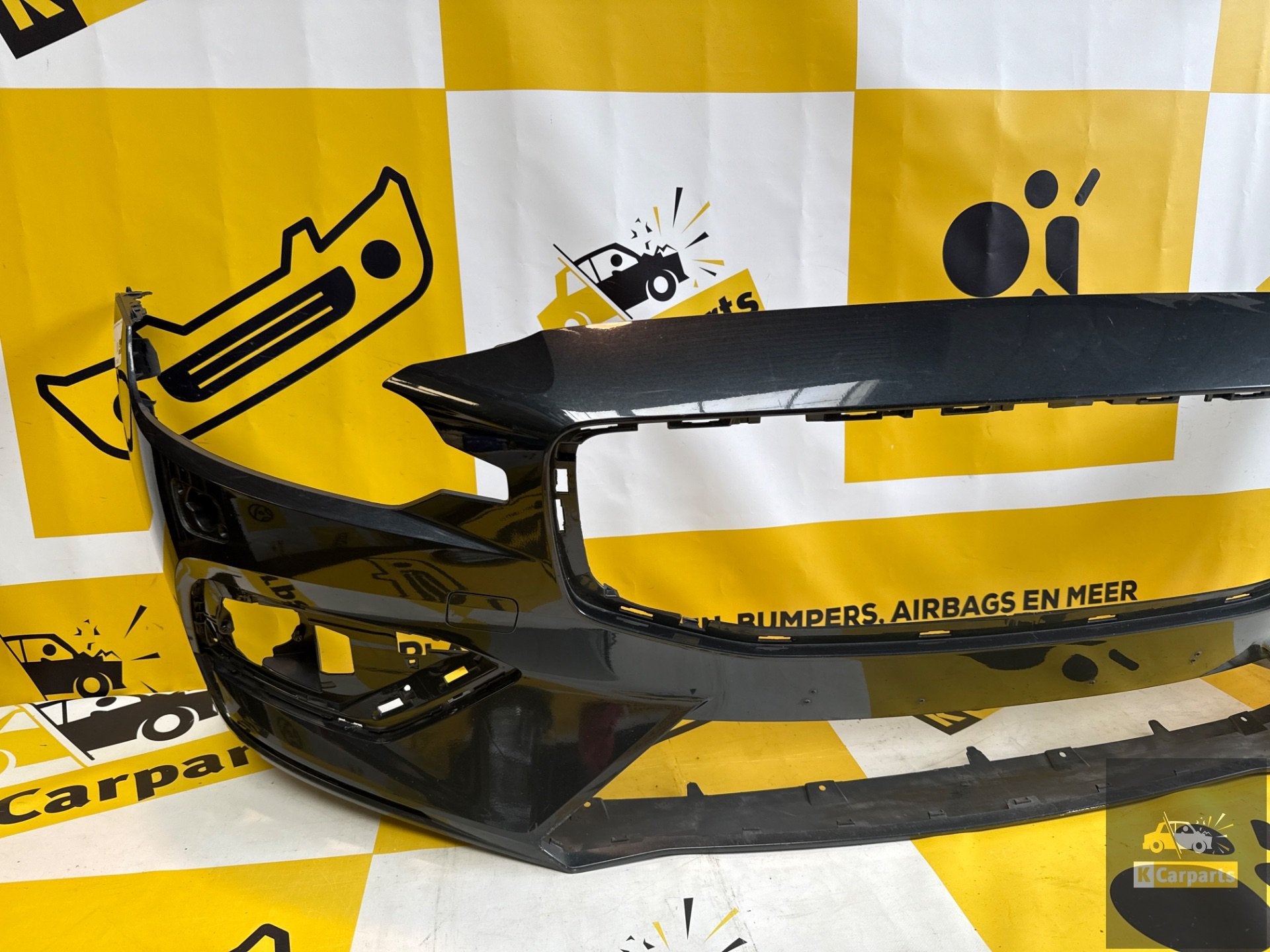 Voorbumper volvo s60 V60 2016-2023 origineel 31690589, Info@fabrikant.eu, Ophalen of Verzenden, Volvo, Bumper