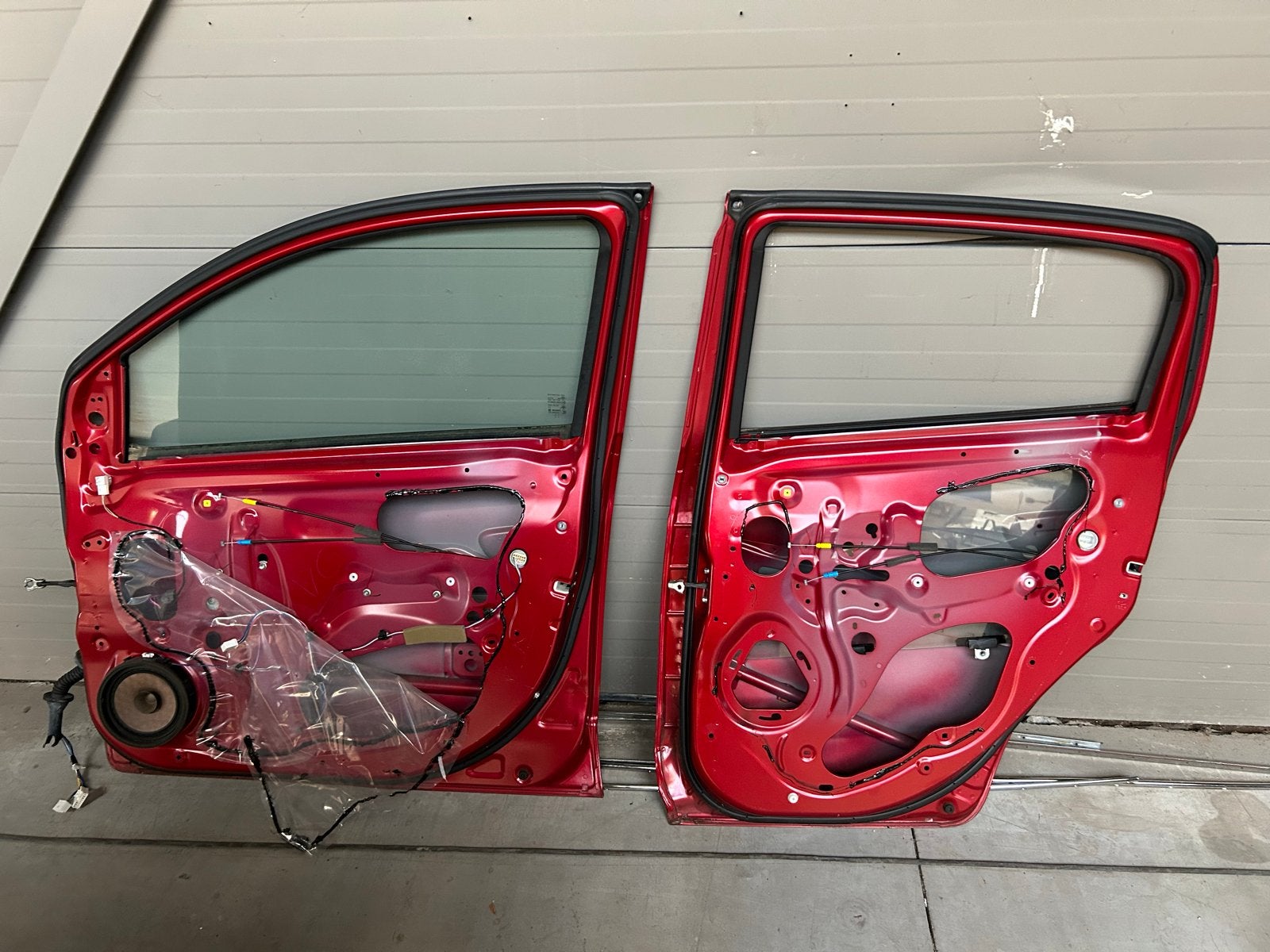Mitsubishi Space Star Deuren - Rood (Set van 2), Gebruikt, Ophalen of Verzenden, Mitsubishi, Voor