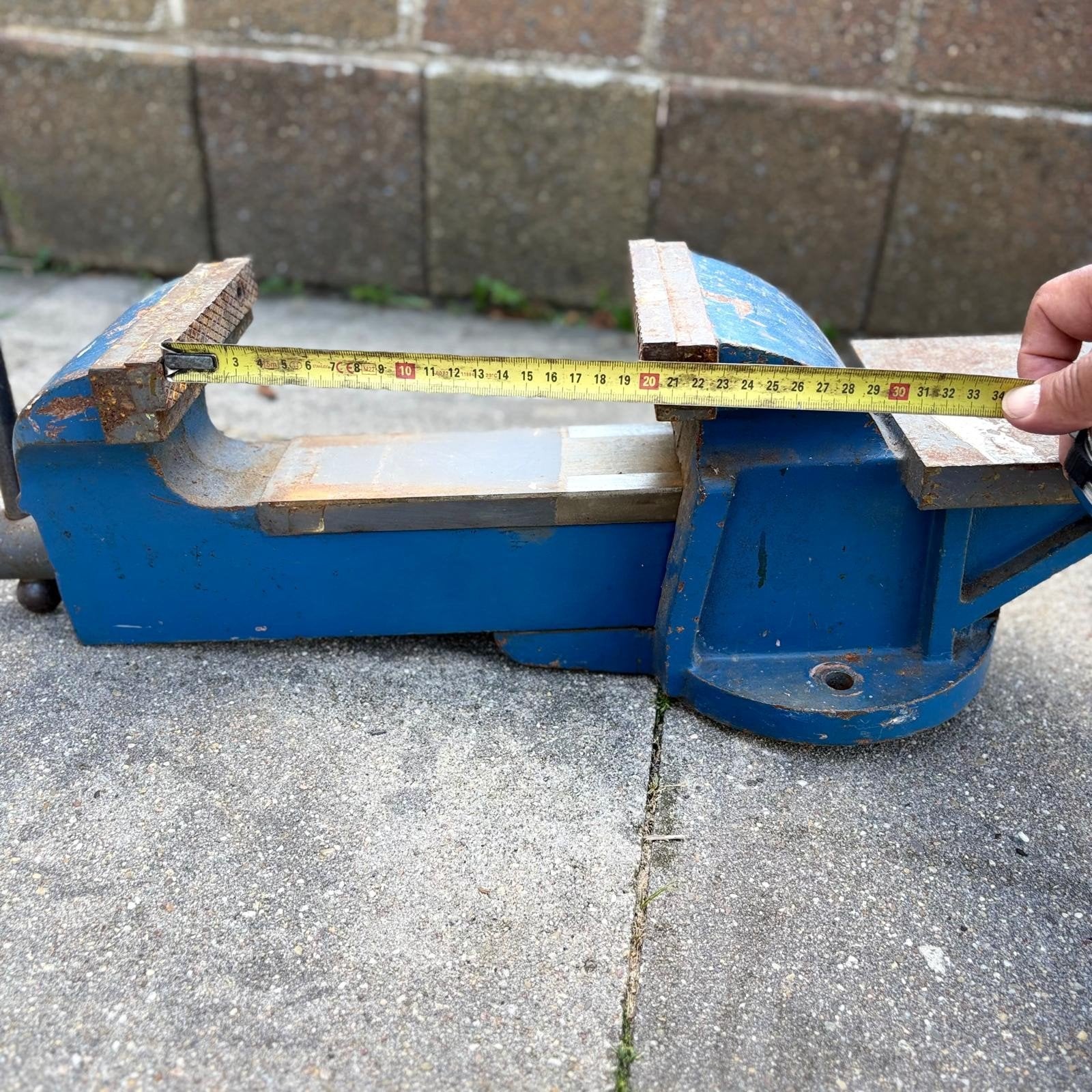 Zware gebruikte bankschroef - klauw 150mm, opening 200mm, Ophalen of Verzenden, Gebruikt, Bankschroef