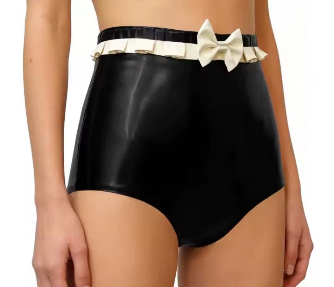 Mooie Strakke Latex Broekje met Strik, tm 3XL, Verzenden, Broekje of Short