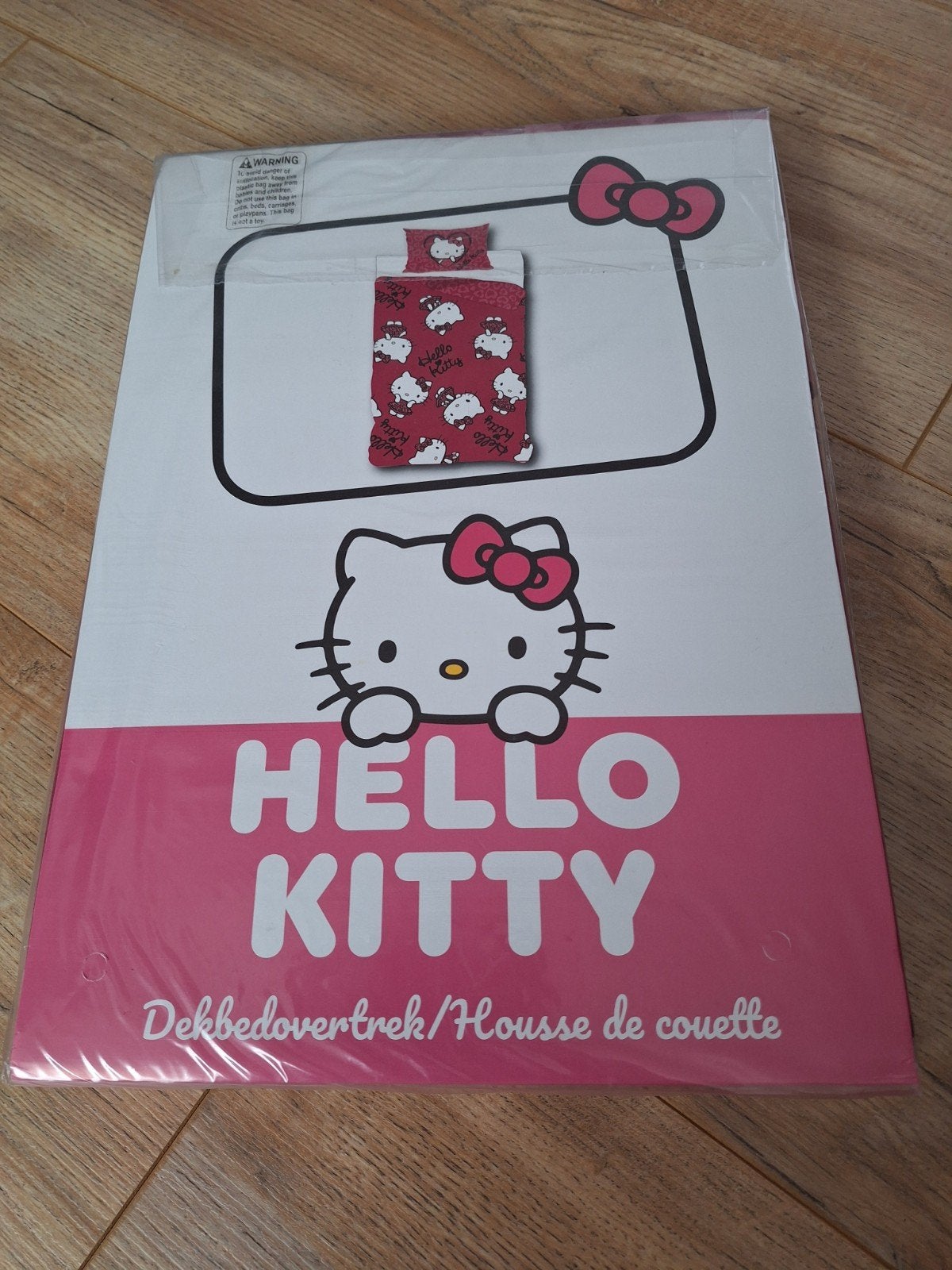 Hello Kitty dekbedovertrek en fleecedeken NIEUW, Ophalen of Verzenden, Nieuw, Meisje, Dekbedovertrek