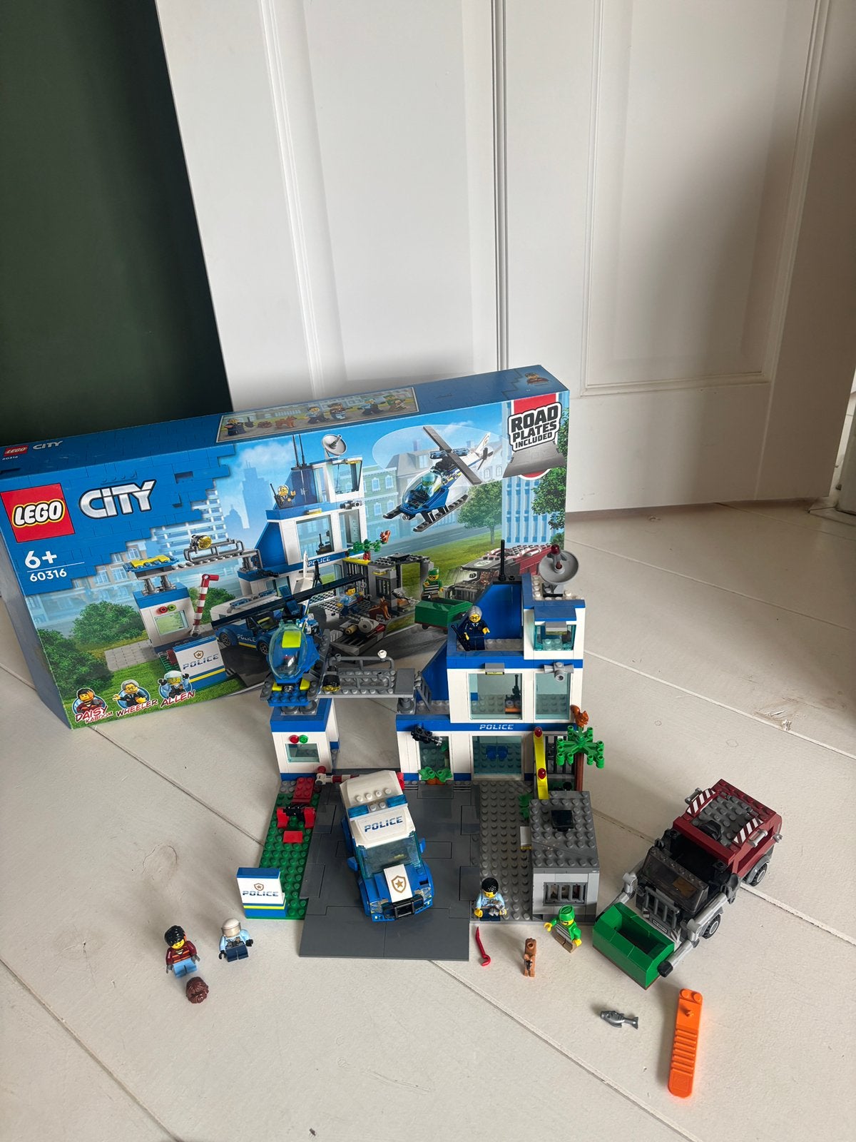 Lego city politiebureau 60316, Ophalen, Zo goed als nieuw