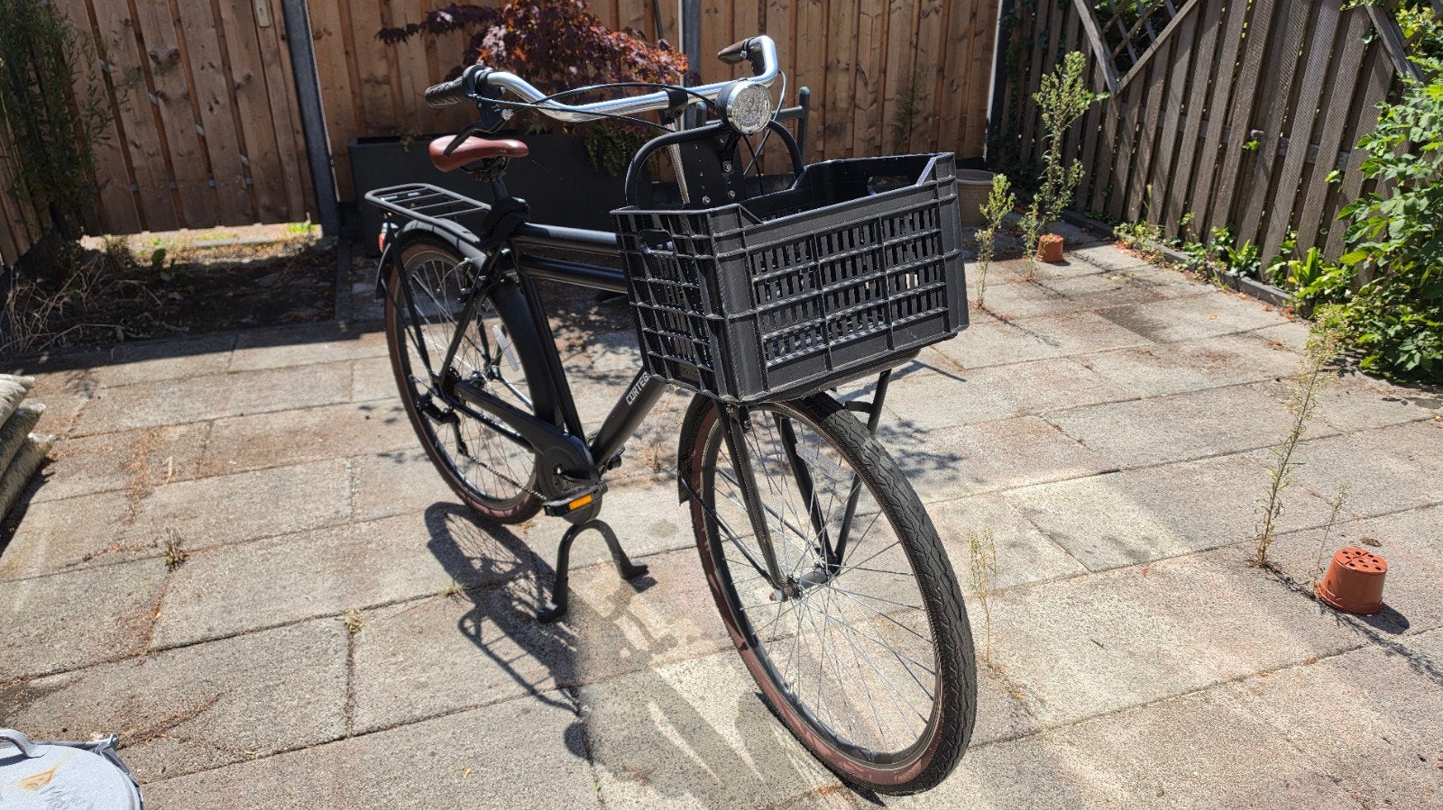 Fiets met mand en sloten, Ophalen, Gebruikt, Overige merken
