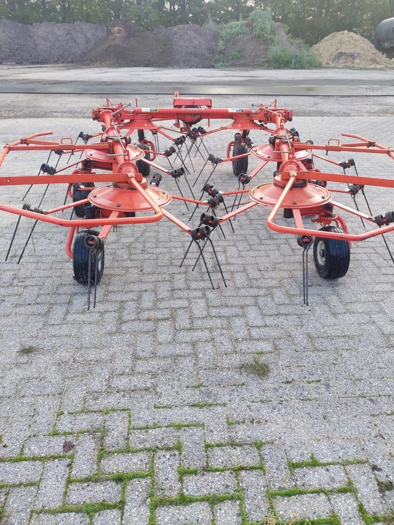 Kuhn getrokken schudder, 7mtr, Ophalen of Verzenden, Overige soorten