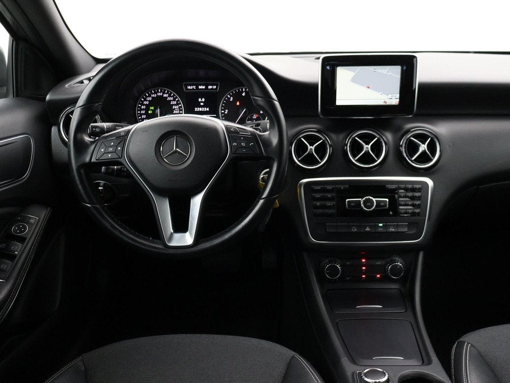 Mercedes-Benz A-klasse 180 CDI AUT. MONTAIN GRAY + GELE REMK, Auto's, Euro 5, Gebruikt, 4 cilinders, 1796 cc