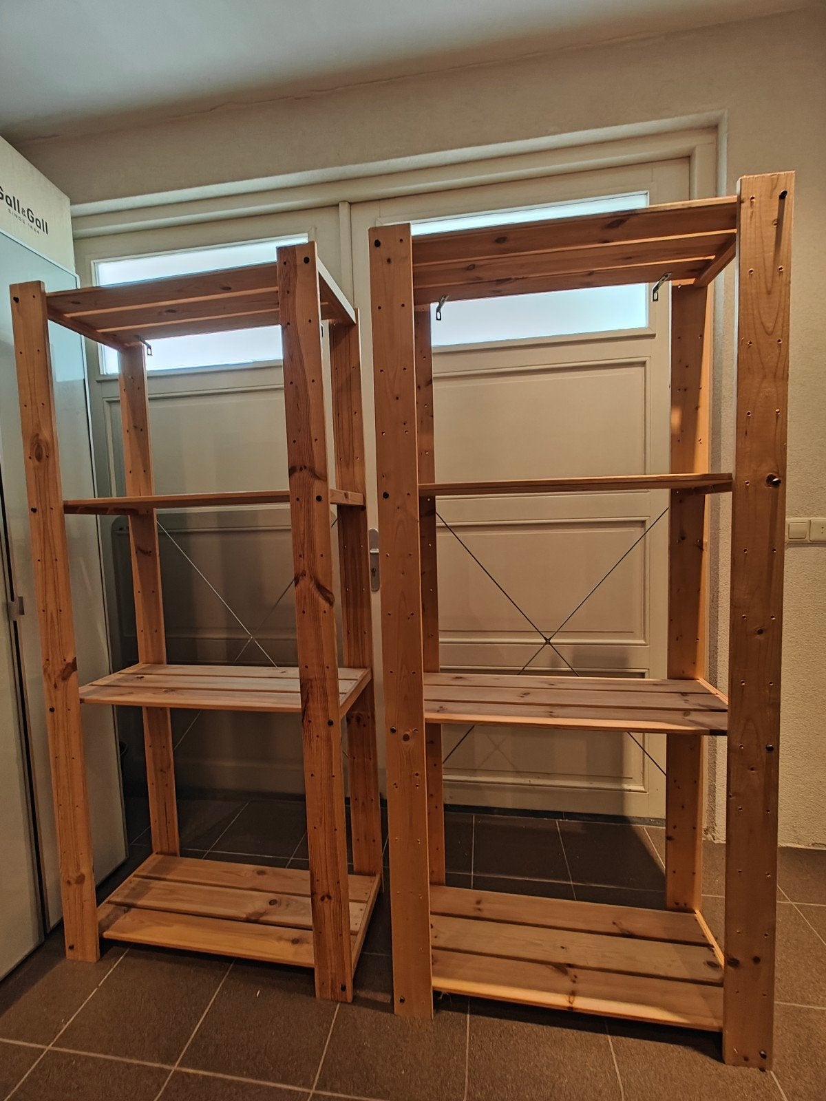 2x Houten wandrek met haken - 170x75x30cm, Ophalen, Zo goed als nieuw