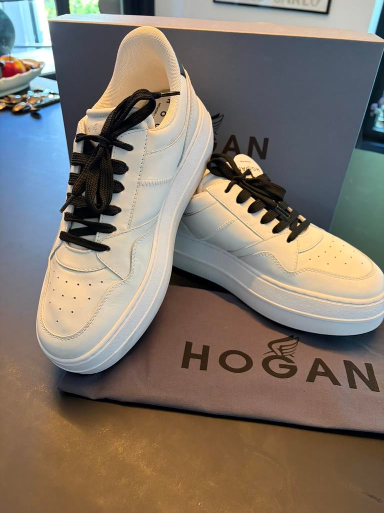 HOGAN SNEAKERS MAAT 40 WIT/ZWART, Wit, Nieuw, Ophalen of Verzenden, Sneakers of Gympen