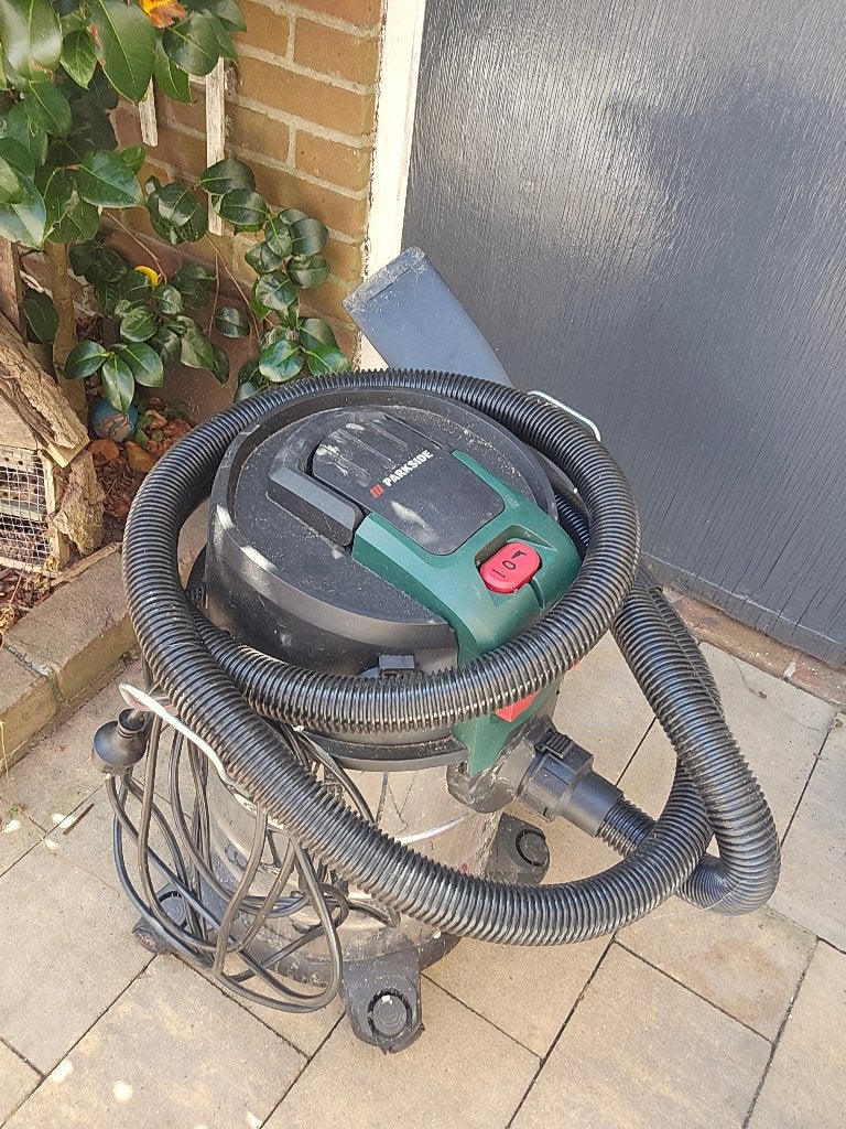 Parkside bouw nat en droog stofzuiger, Overige merken, Zo goed als nieuw, 1200 tot 1600 watt, Ophalen