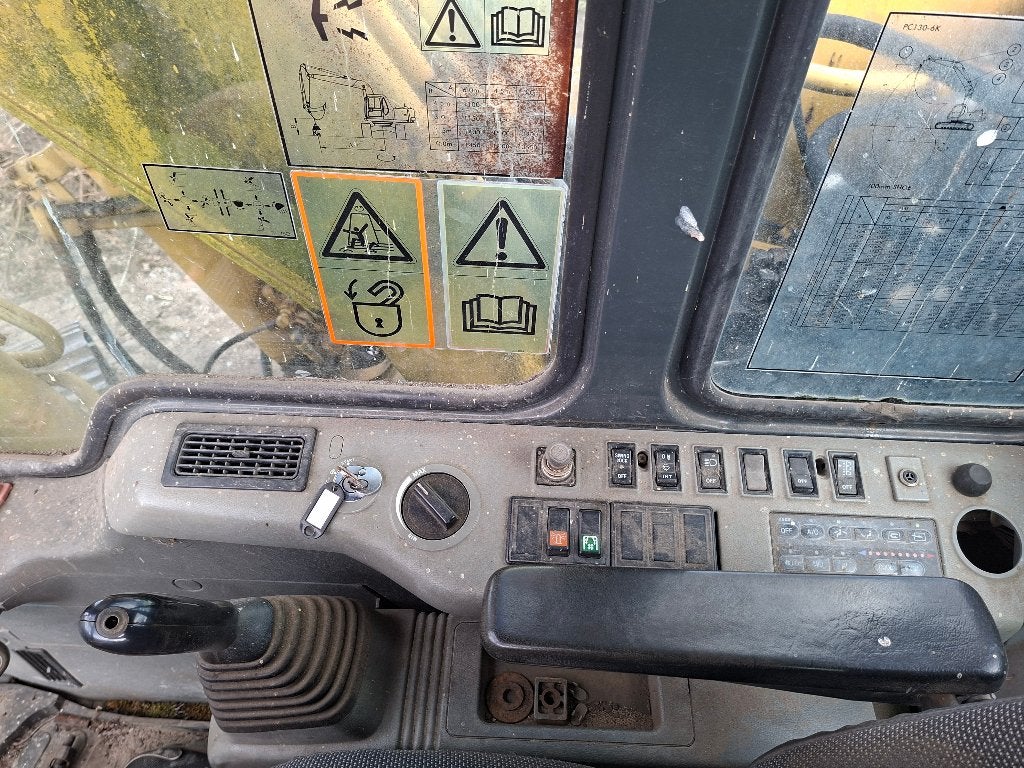 Foto 4 van komatsu pc 130 rupskraan