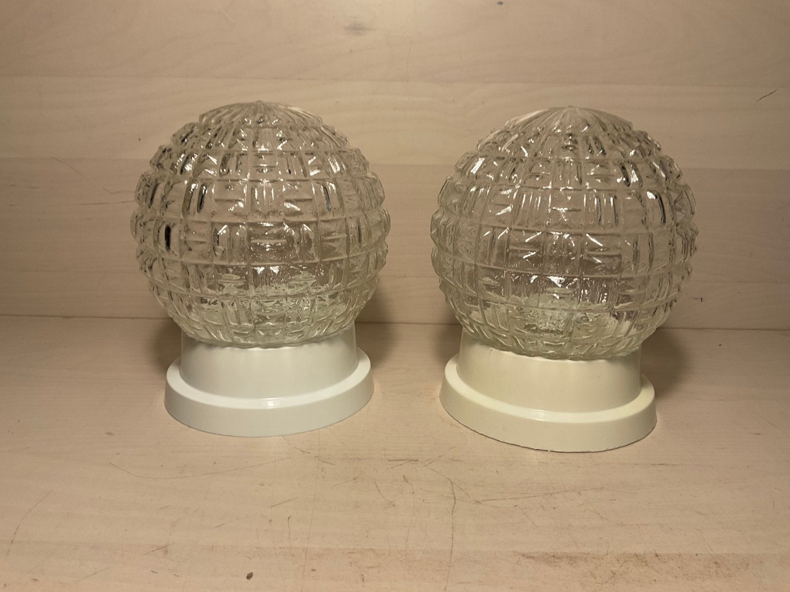 Vintage Plafonniere, Bewerkt Glas. Fitting E27, Gebruikt, Glas, Wit, Plafondlamp