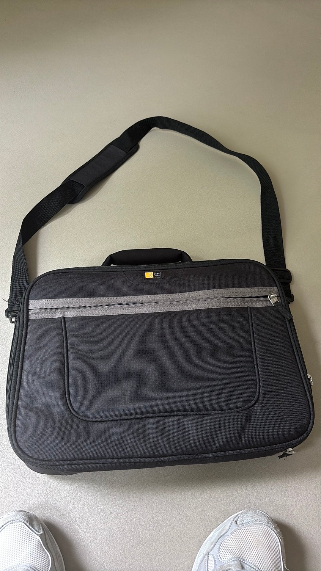 Case logic laptop tas nieuw, Computers en Software, Laptoptassen, Ophalen of Verzenden, 17 inch of meer, Nieuw
