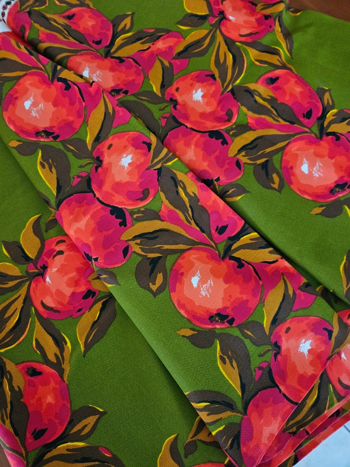 vintage stof voor  bekleding van stoel ,krukje ,poef, Huis en Inrichting, Ophalen of Verzenden