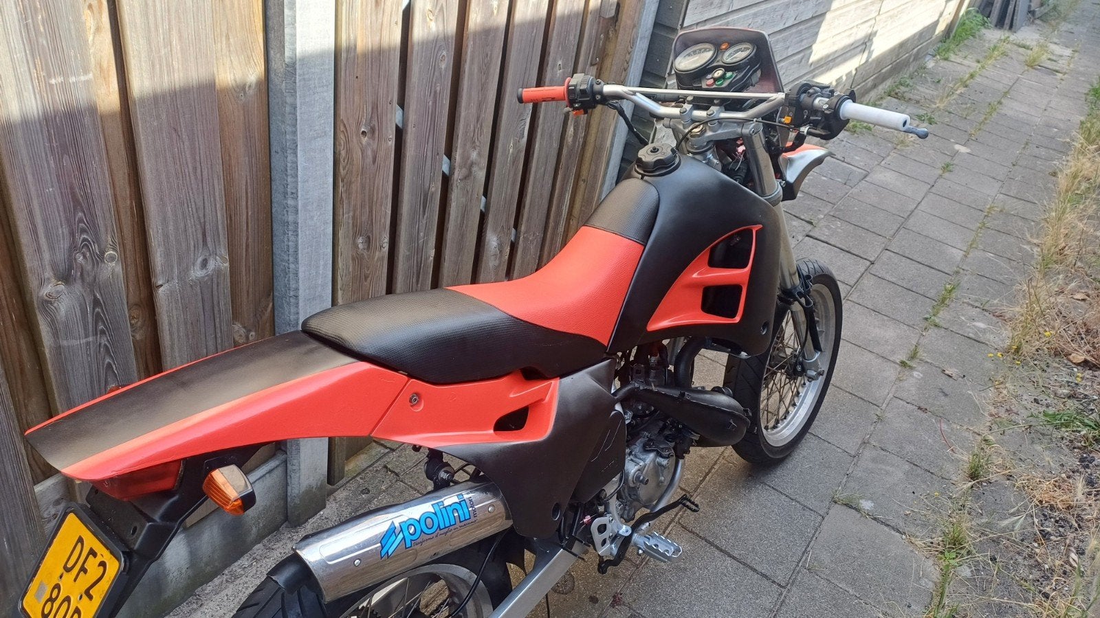 Brommer monteur hulp gezocht (of interesse) GILERA GSM 1999, Fietsen en Brommers, 6 versnellingen, Zo goed als nieuw, 50 cc, Ophalen