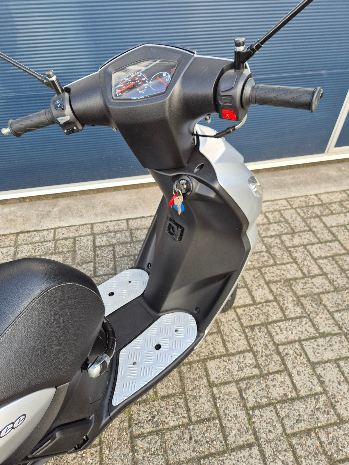 Peugeot Kisbee scooter 45 km/u / 1845km! / veel opties!, Overige modellen, Maximaal 45 km/u, Scooter.service.ede@gmail.com, Benzine