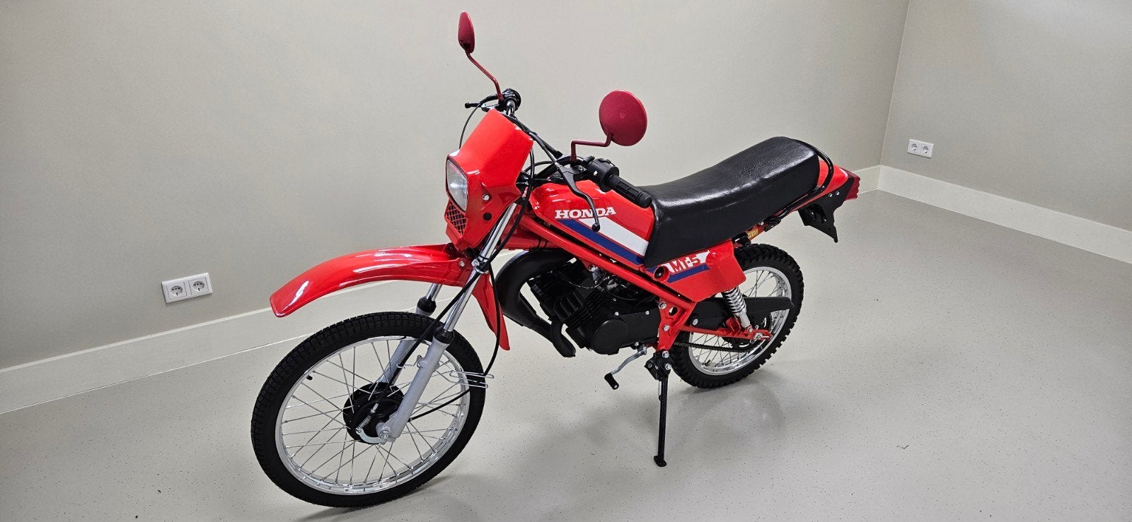 Honda mt5 Volledig gerestaureerd en professioneel opgebouwd, Ophalen, Maximaal 45 km/u, Zo goed als nieuw, MT