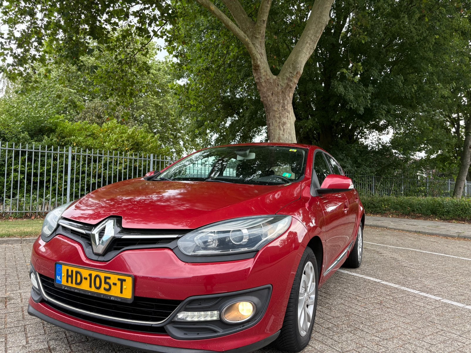 MEGANE 1.2 TCE 85KW Energy HB 2014 Rood, Auto's, Renault, Voorwielaandrijving, 4 cilinders, Bedrijf, Geïmporteerd