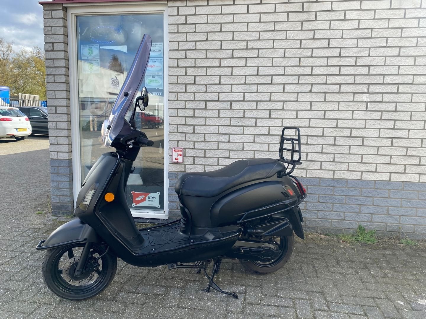 MOOIE SYM FIDDLE 2 BROM 45KM 4T BLACK ON BLACK BJ2021 6000KM, Fietsen en Brommers, Scooters | SYM, SYM, Onbekend, Onbekend