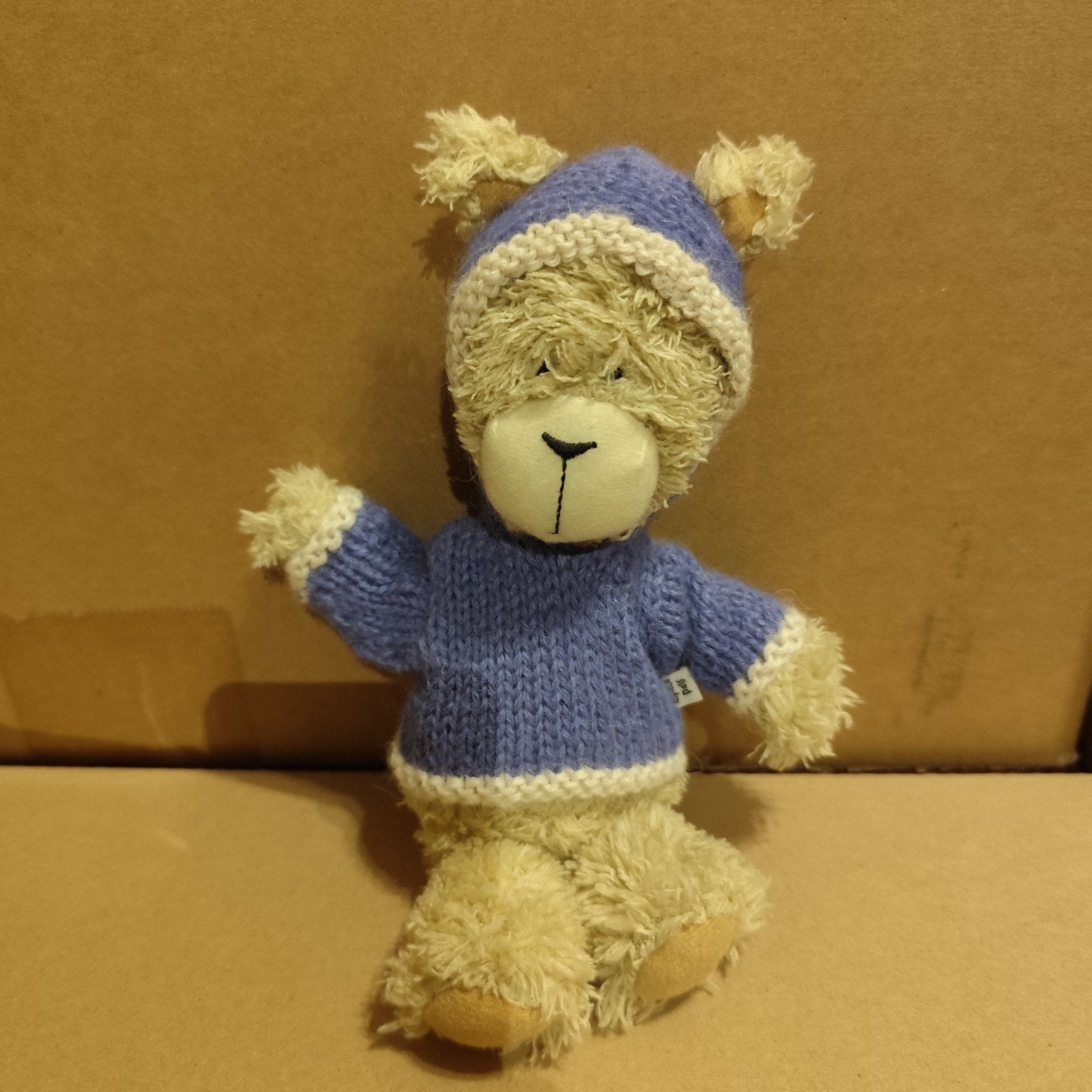 Alpaca knuffel met kleertjes, Ophalen of Verzenden, Nieuw, Overige typen