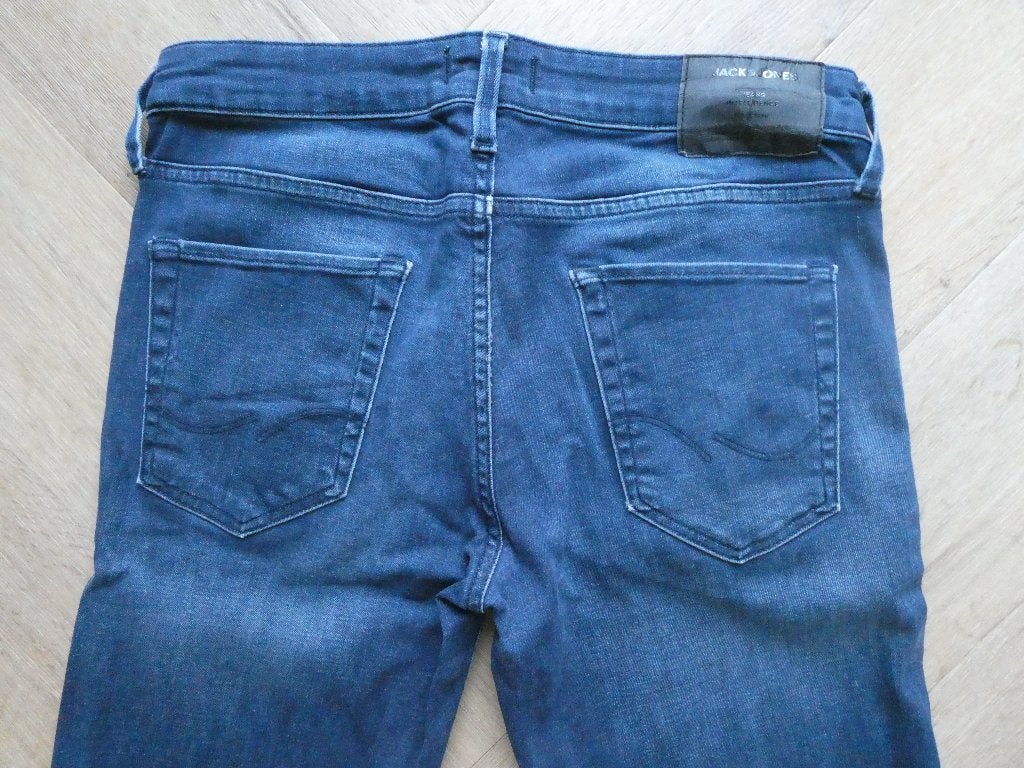 Mooie Jack & Jones spijkerbroek, Slim, Glenn maat 32-36, Blauw, W32 (confectie 46) of kleiner, Ophalen of Verzenden, Zo goed als nieuw