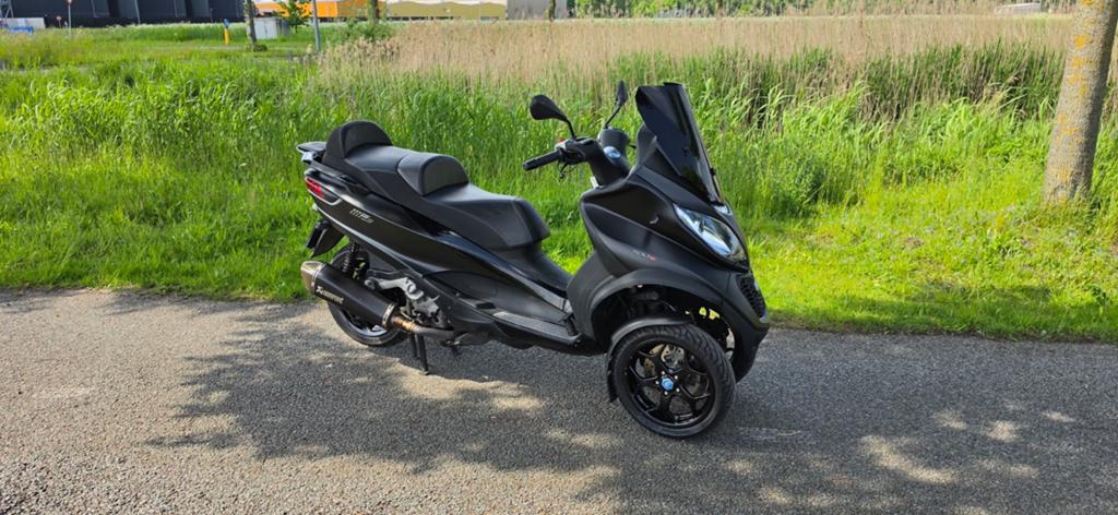 Piaggio MP3 500 lt Sport  - Zwart, Akrapovic uitlaat, Motoren, Sportuitlaat, Motorrijbewijs A, Gebruikt, Particulier