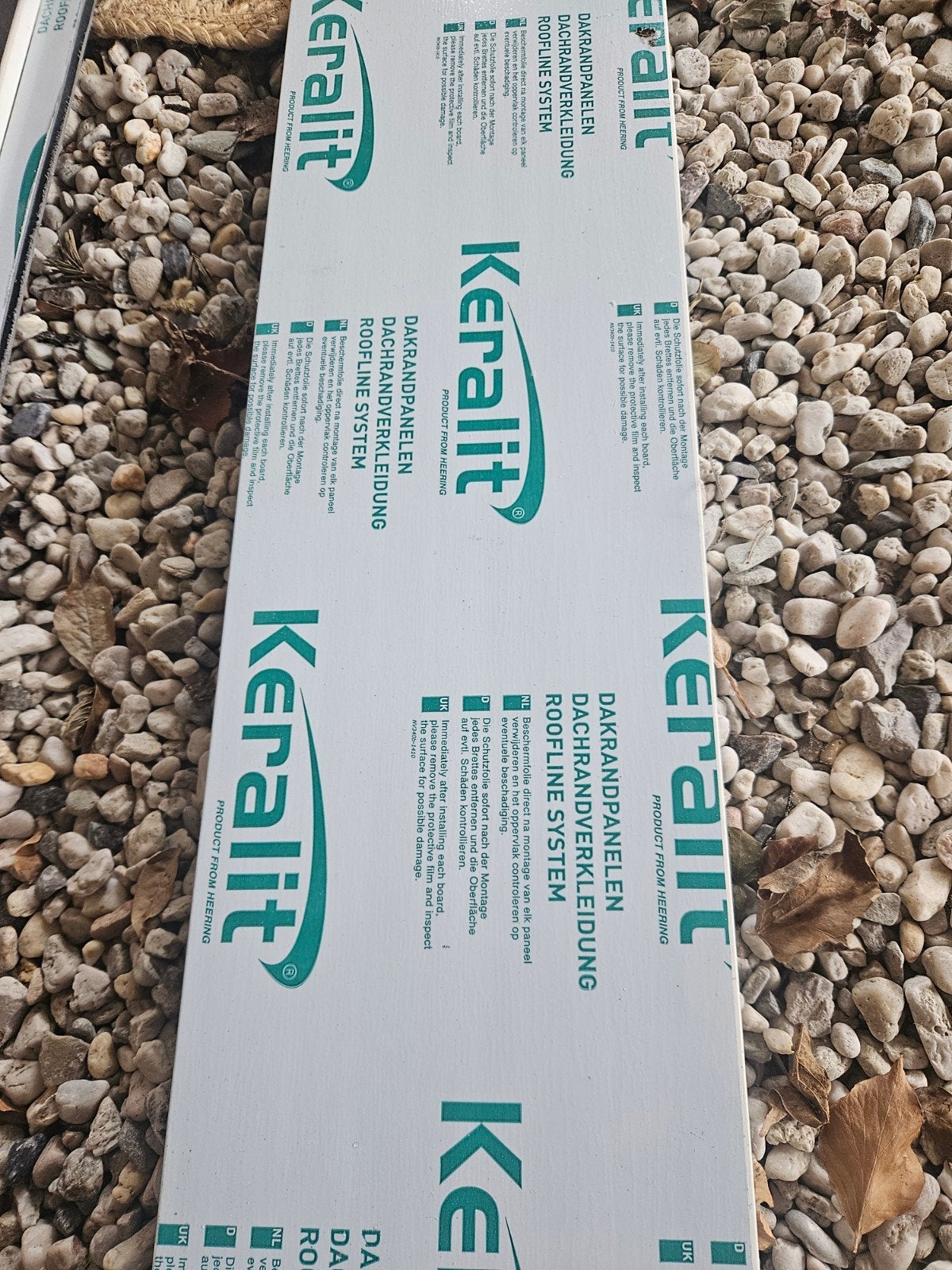 Keralit deel wit, 3.64m lang, 20cm breed, houtnerf, Nieuw, Ophalen of Verzenden, Plank, 300 cm of meer