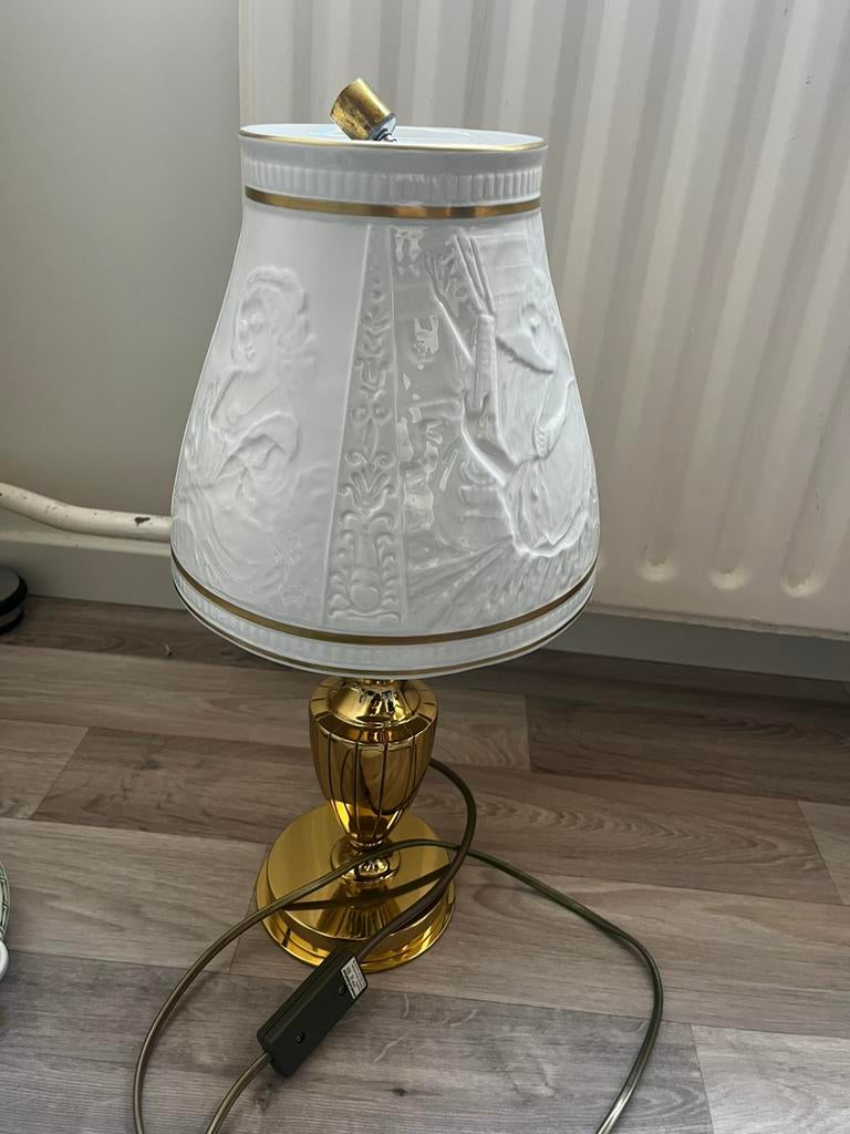 Prachtige Vintage Lithophanie Lamp - Wit Reliëf-Porselein, Antiek en Kunst, Ophalen