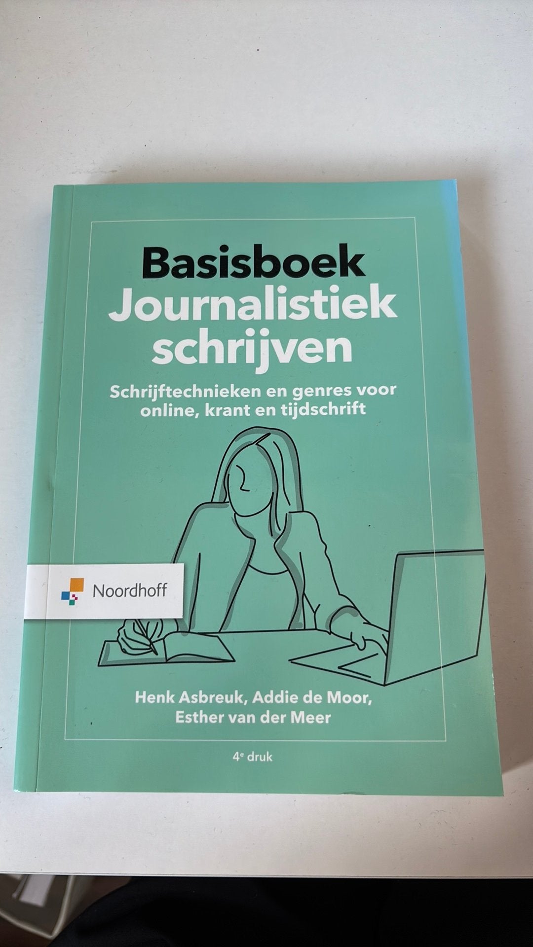 Addie de Moor - Basisboek Journalistiek schrijven, Boeken, Nieuw, Addie de Moor; Henk Asbreuk; Esther van der Meer, Alpha, HBO