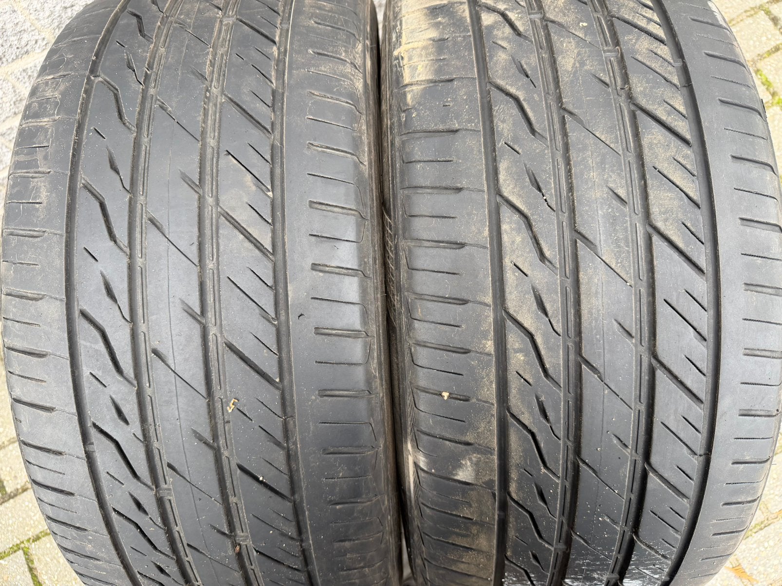 4 banden landsail en toyo voor dodge ram 305/45/R22, Gebruikt, Banden en Velgen, Overige maten, Ophalen of Verzenden