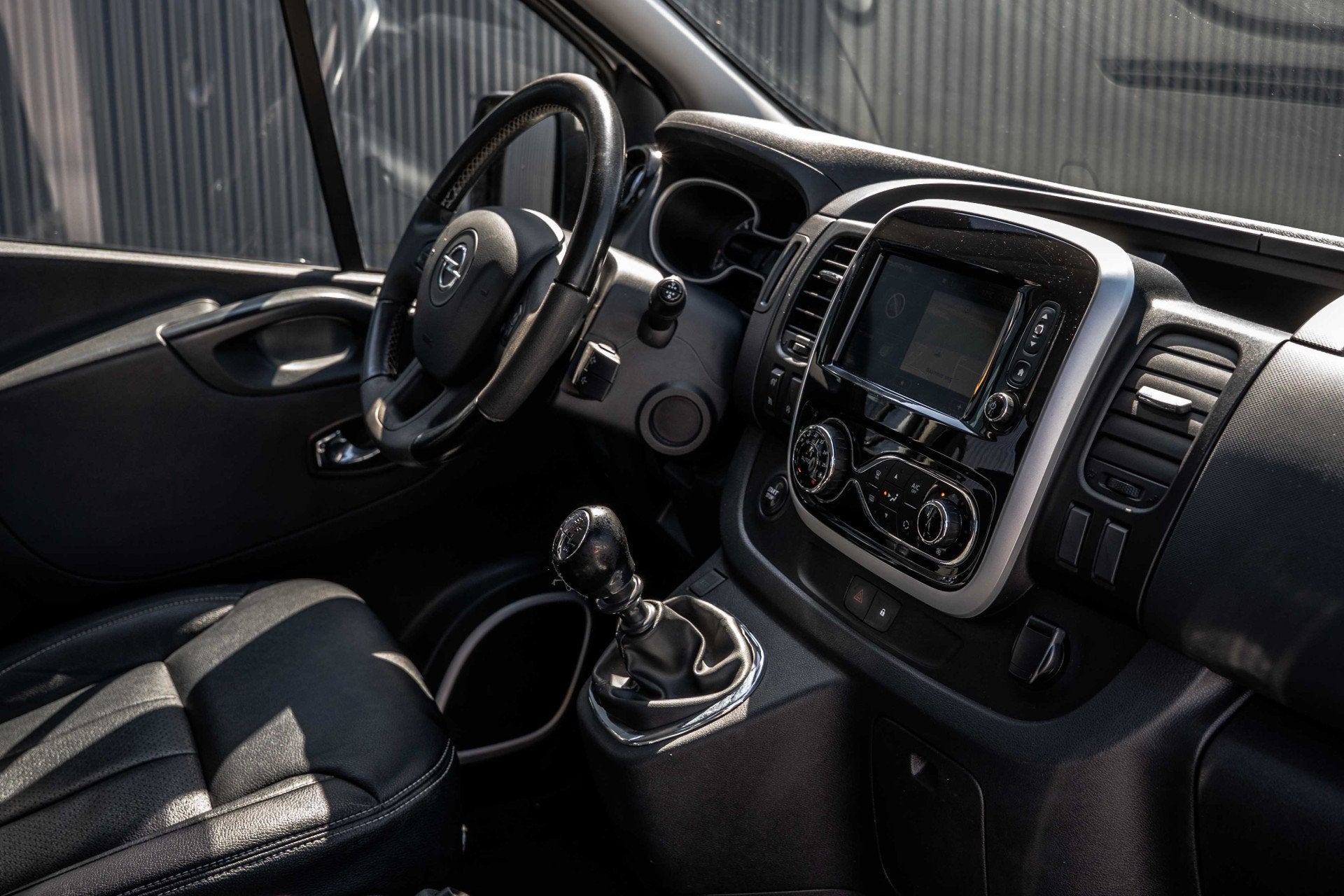 Opel Vivaro 1.6 CDTI L2H1 | 146 PK | DC 5-Zits | MARGE | Cru, Auto's, Bestelauto's, Voorwielaandrijving, 145 pk, Gebruikt, Bedrijf