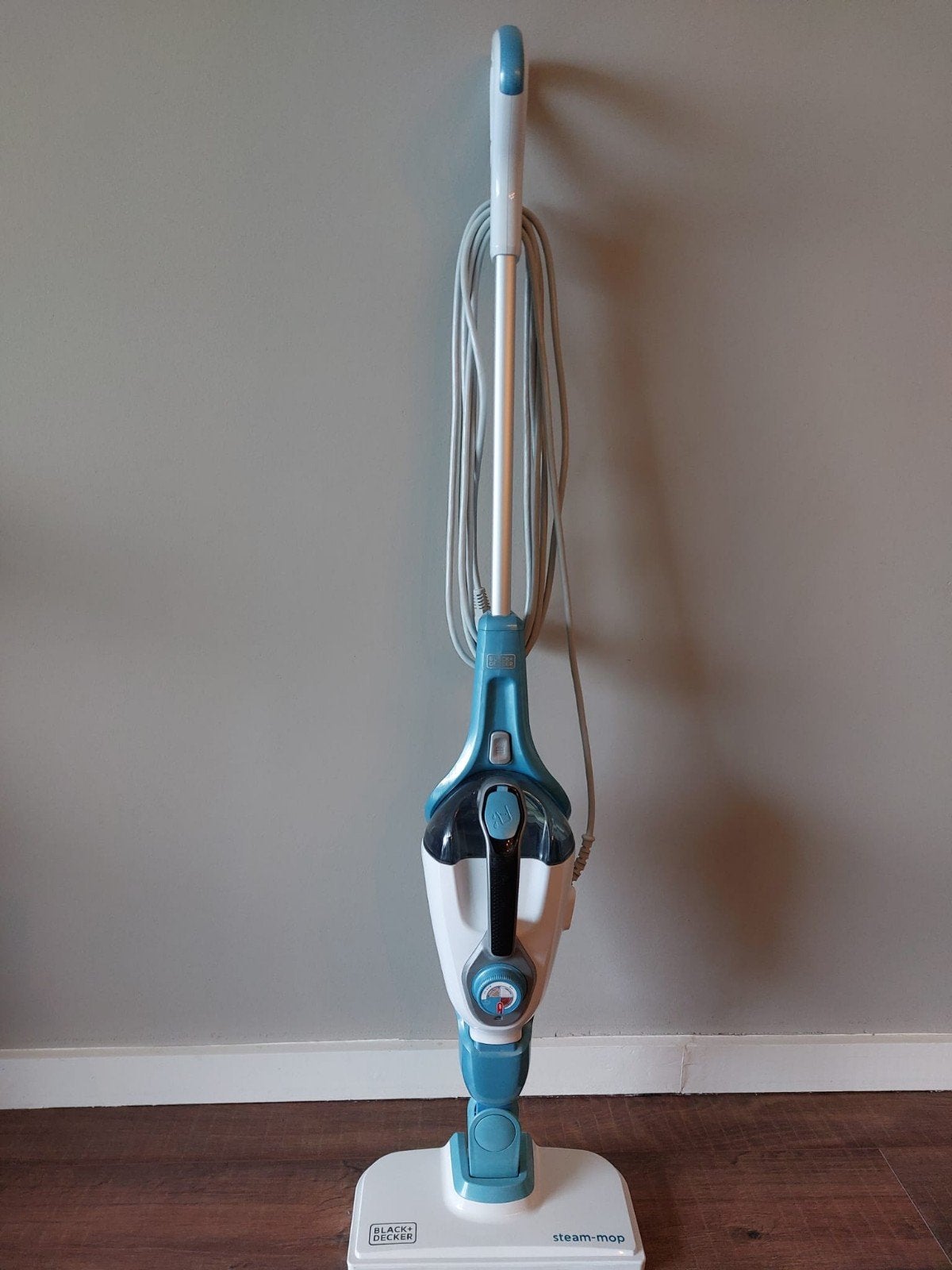 Black+Decker Steam-mop met accessoires - Zo goed als nieuw, Ophalen, Zo goed als nieuw