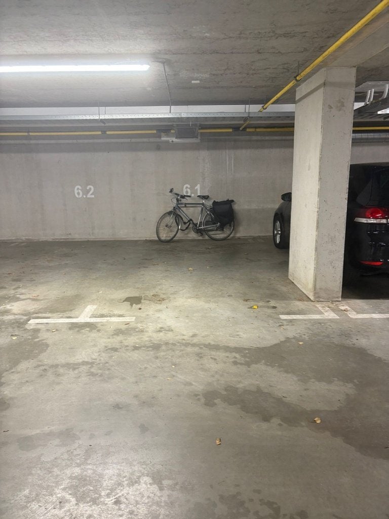 Parkeerplaats te huur – Utrecht centrum, Huizen en Kamers, Garages en Parkeerplaatsen, Utrecht