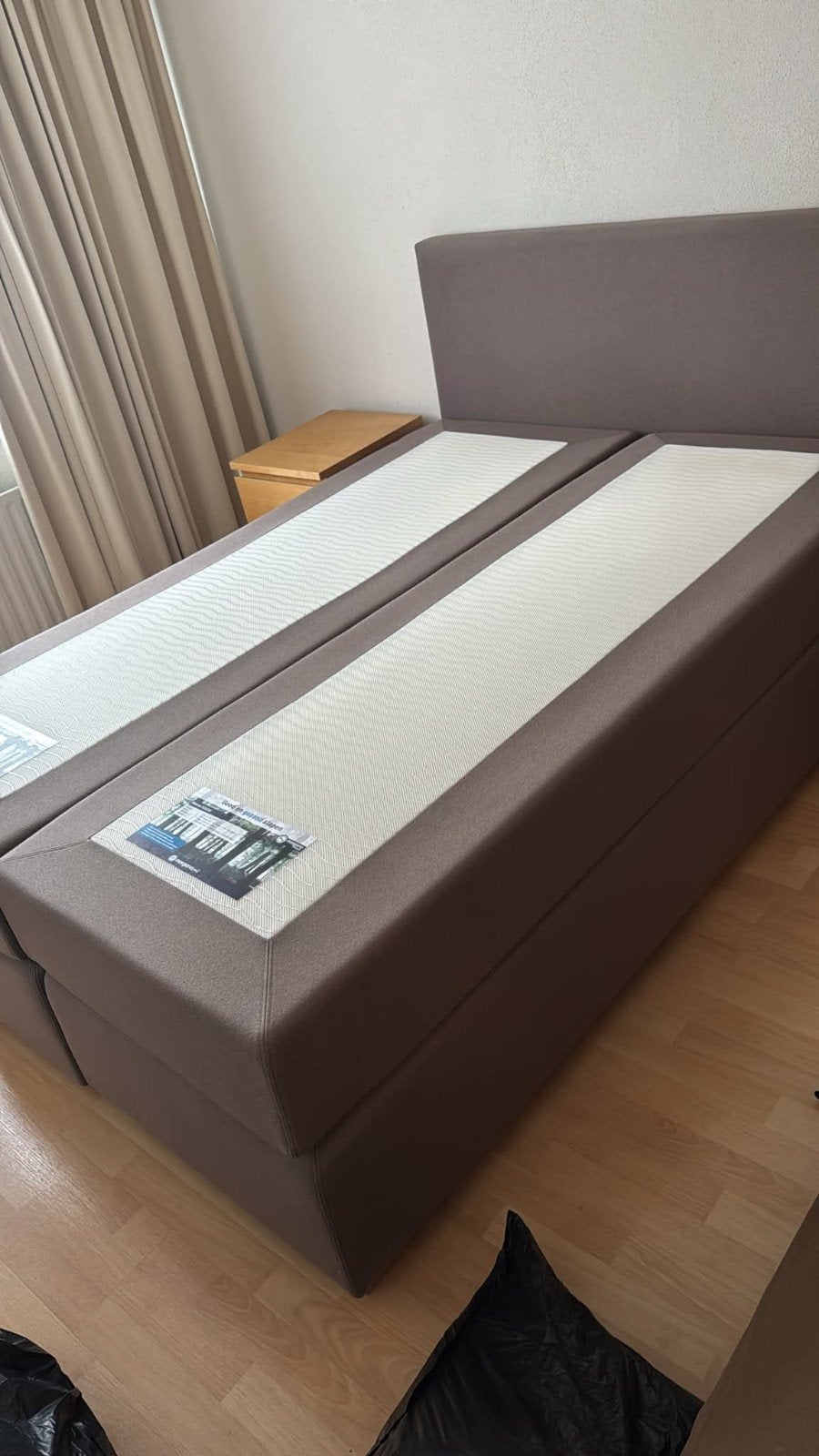 Nette boxspring, Ophalen, Onbekend, Tweepersoons, 140 cm