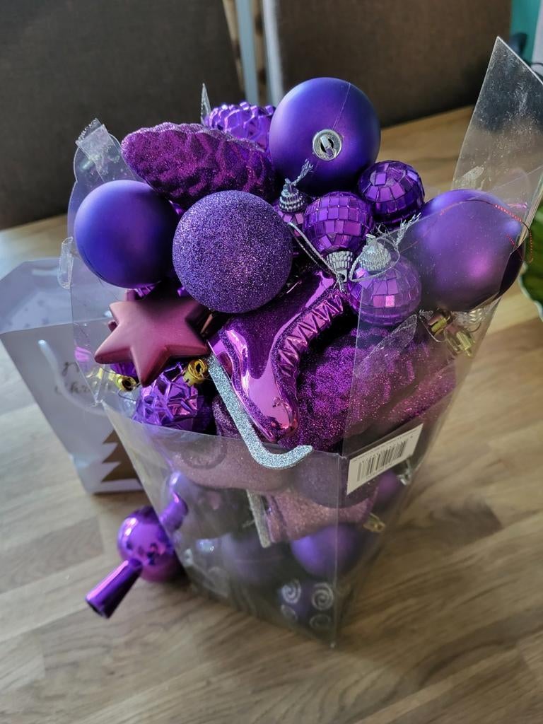 TE KOOP PAARSE KERSTBALLEN MET PIEK, Ophalen of Verzenden