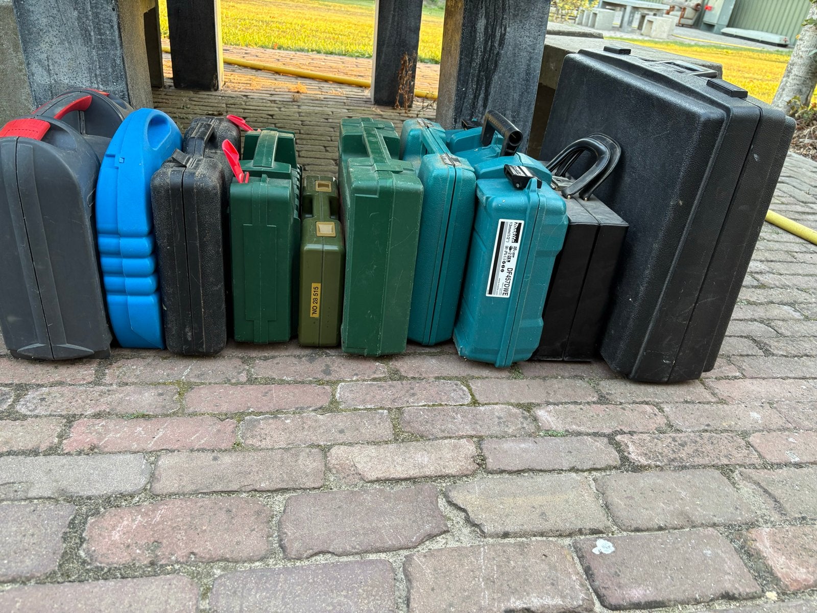 Diverse lege gereedschapskoffers teab, Ophalen, Gebruikt, N, J