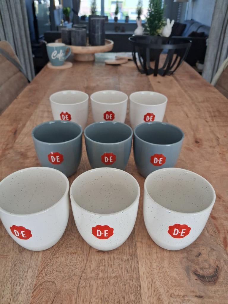 Douwe Egberts Kommen / Schalen - Diverse Kleuren, Ophalen of Verzenden, Porselein, Overige stijlen, Kom(men)