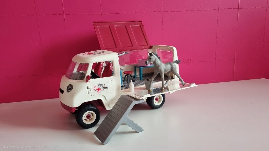 Schleich Horse Club mobiele dierenarts, Ophalen, Gebruikt