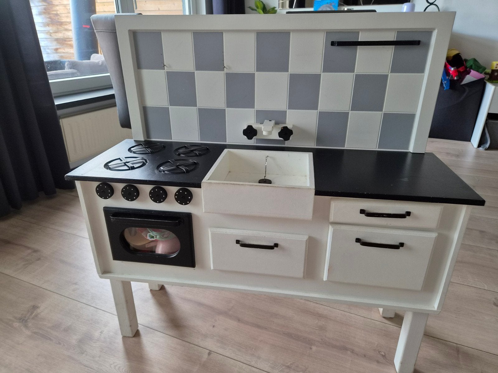 houten speelgoed keukentje + accessoires, Ophalen, Gebruikt