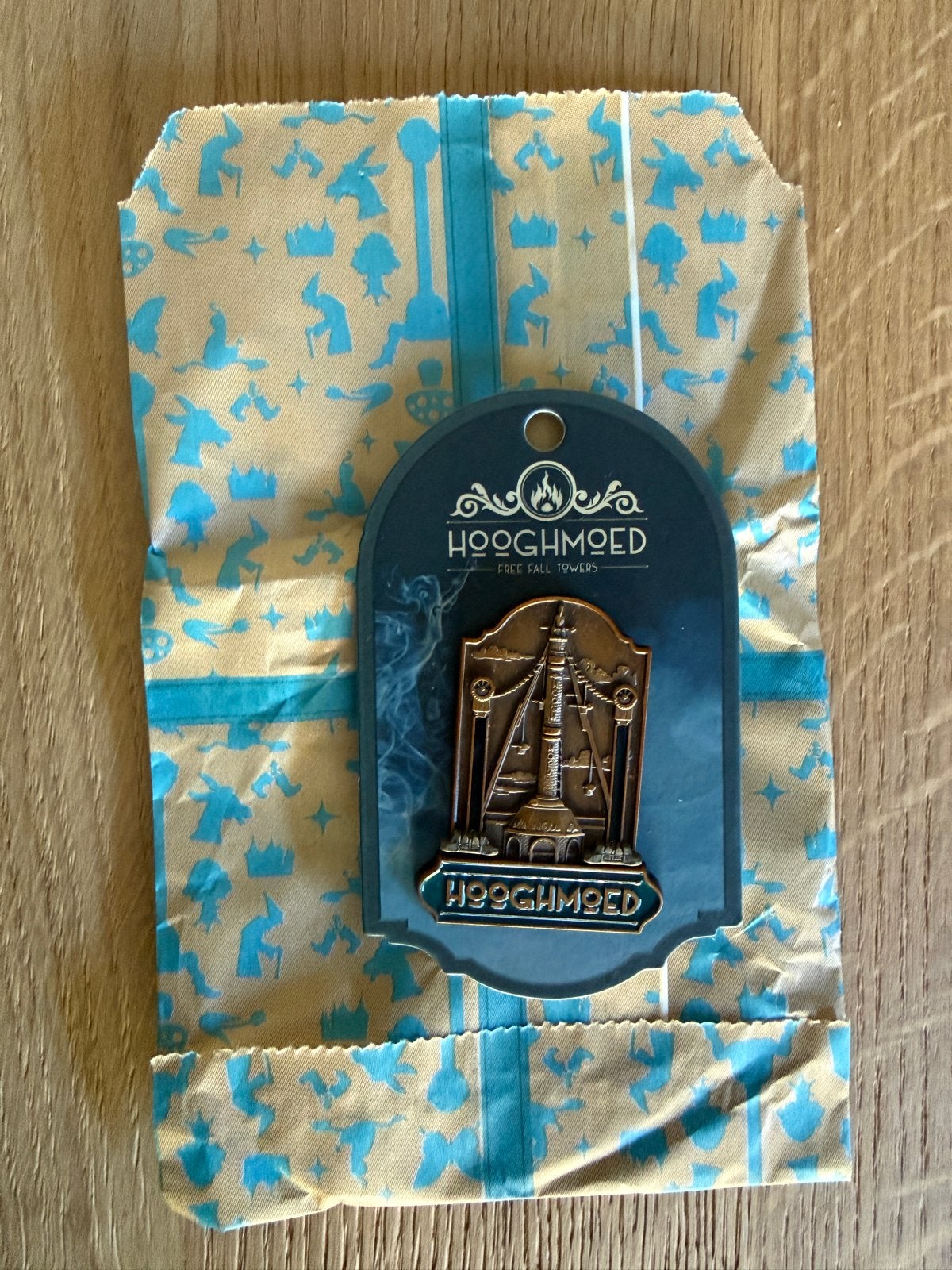 Efteling pin Hooghmoed, Verzamelen, Efteling, Ophalen of Verzenden, Nieuw, Button of Speldje