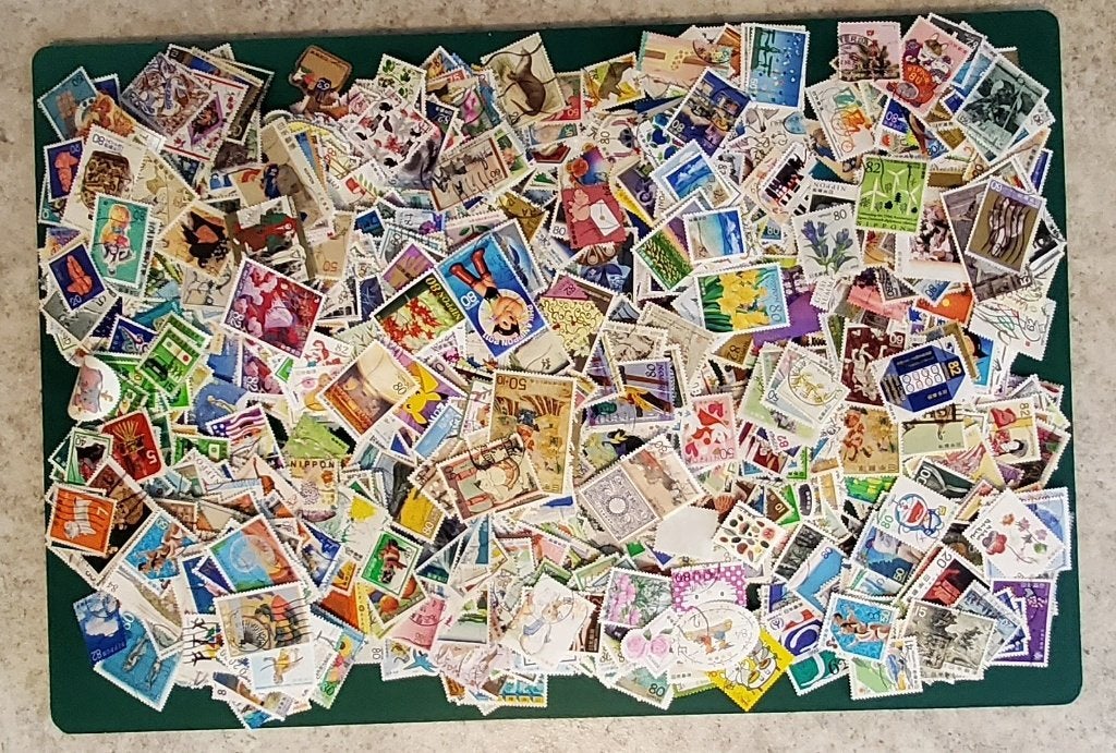 Japan modern. Partij van ongeveer 2000 stuks. Onuitgezocht, Postzegels en Munten, Ophalen of Verzenden, Buitenland