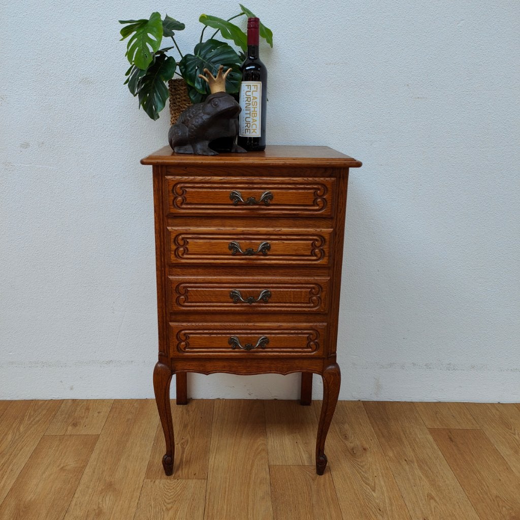 Vintage Queen Ann ladekastje nachtkastje ladekast 005, Gebruikt, Info@flashbackfurniture.nl, Eikenhout, Flashback Furniture