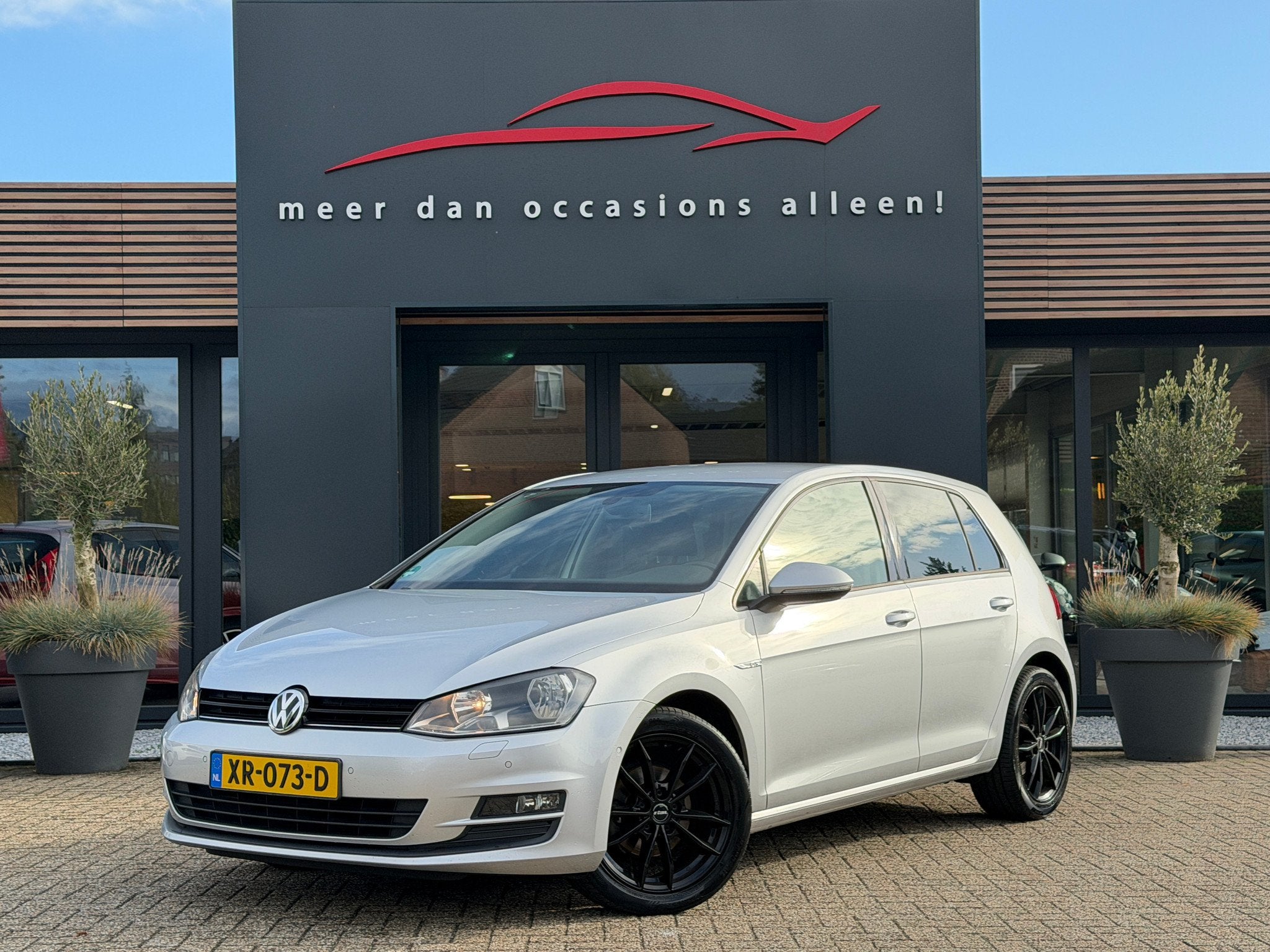 Volkswagen Golf 1.2TSI CUP Ecc-Pdc-ParkAssist-StoelVerw, Gebruikt, Parkeerassistent, Origineel Nederlands, Bedrijf