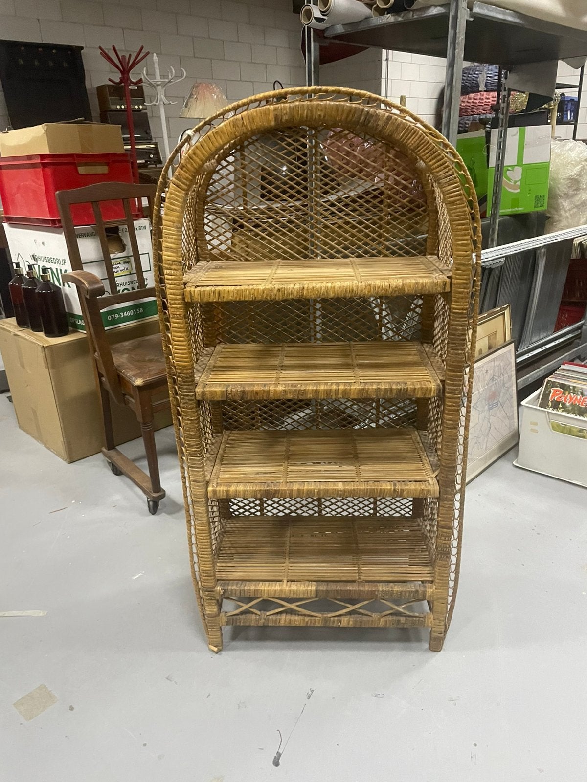 Rotan kastje, Ophalen, Zo goed als nieuw